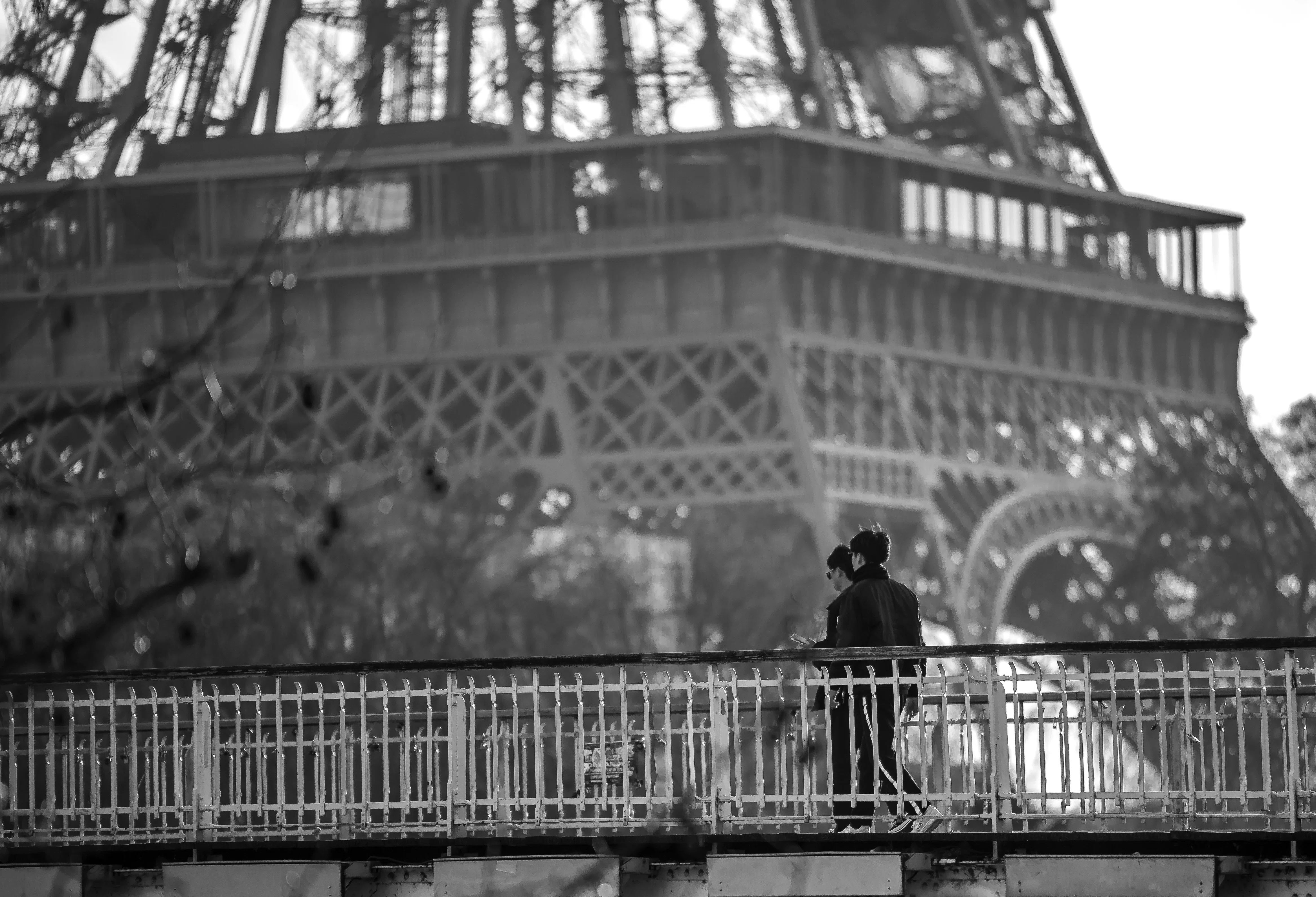 モノクロが似合う街 Paris, je t
