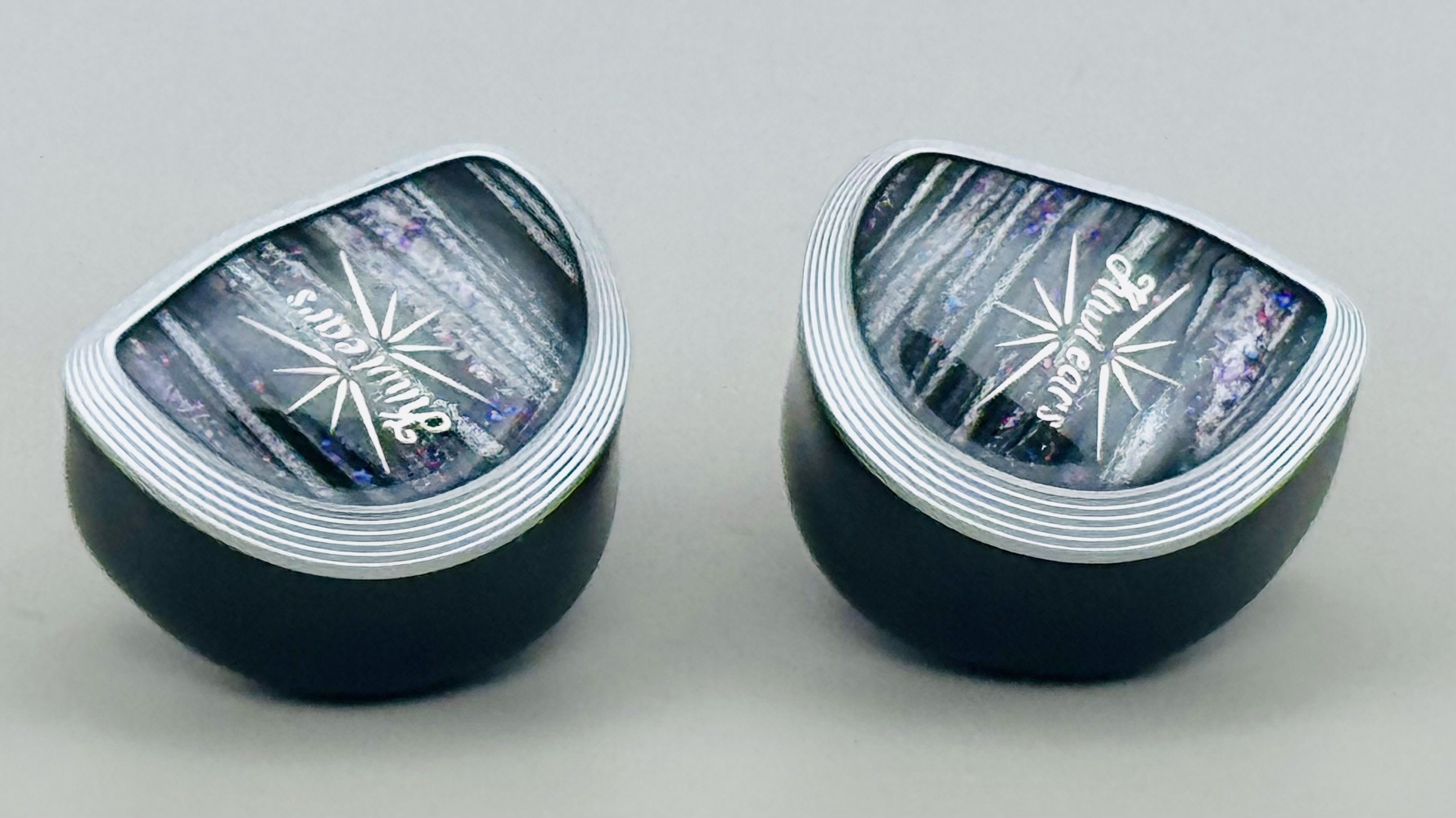 Kiwi Ears Aetherのレビユー｜ラルフ・ヒンクリー