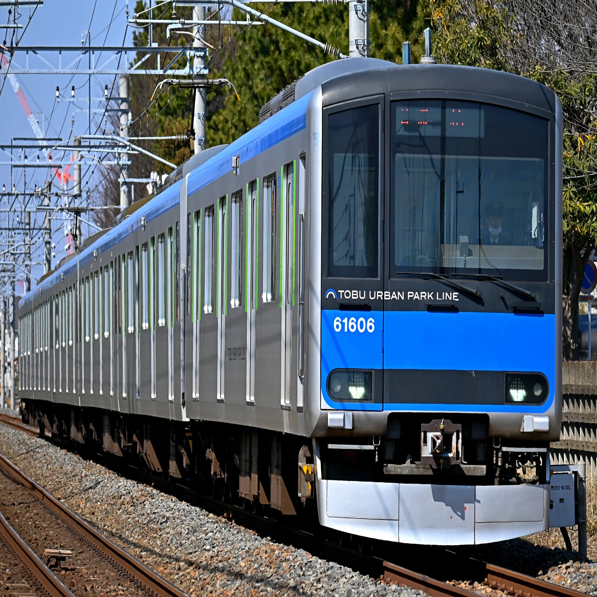 野田線新時代！東武80000系 営業運転開始！早速2本が営業入り｜隣の 