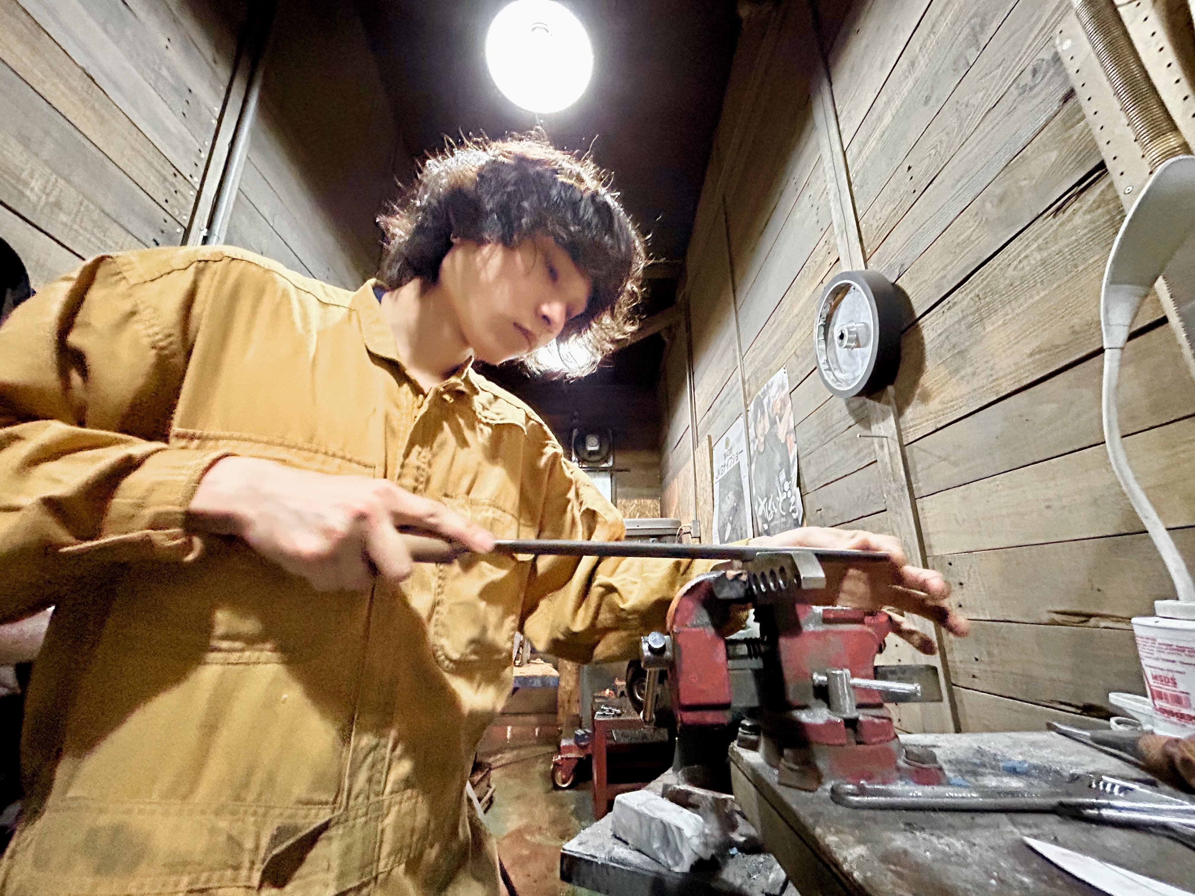 ラスト1本ロシア軍AK登山ナイフイズマッシュ鋸刃付き 刃はあまり