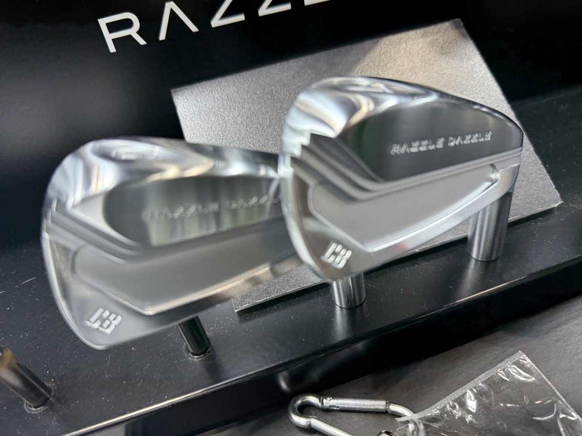 早い者勝ち☆ RAZZLE DAZZLE アイアンセット（ウェッジ分析】トップ  