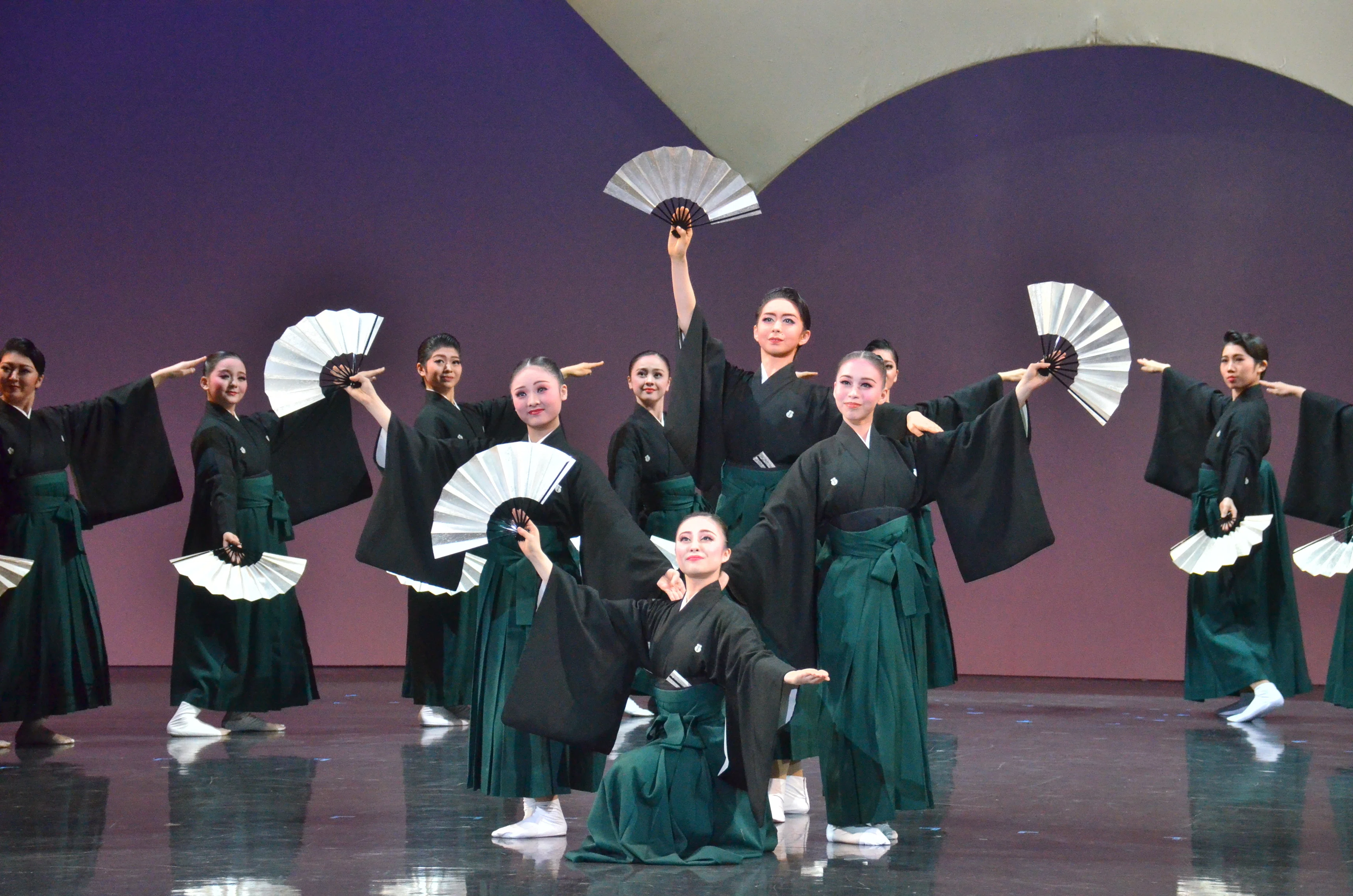 花咲き誇れ🌸宝塚音楽学校111期生文化祭💃｜宝塚市【公式】