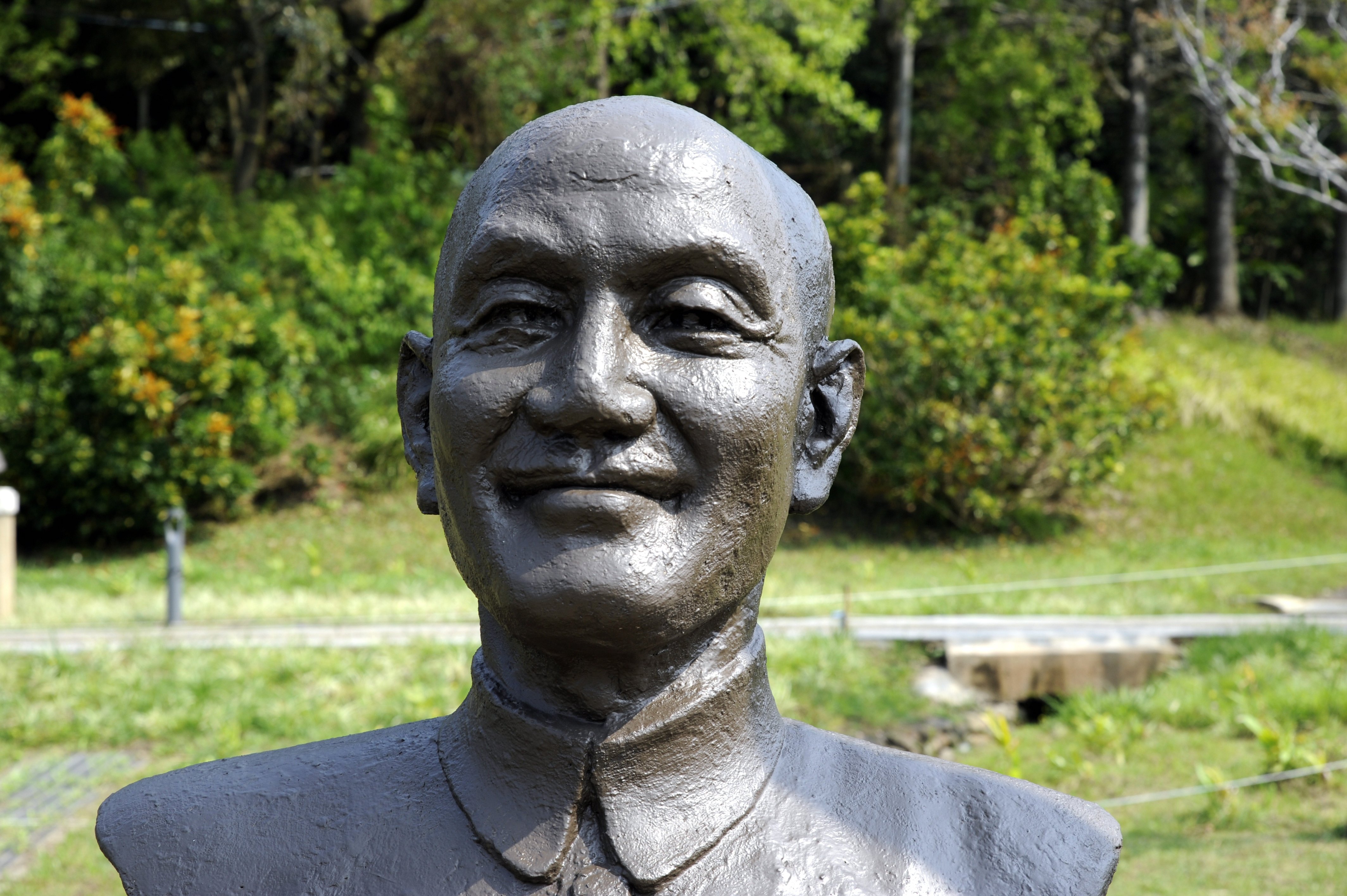 蒋介石像が200体！ 台湾・桃園の公園｜サラリーマン海外旅行