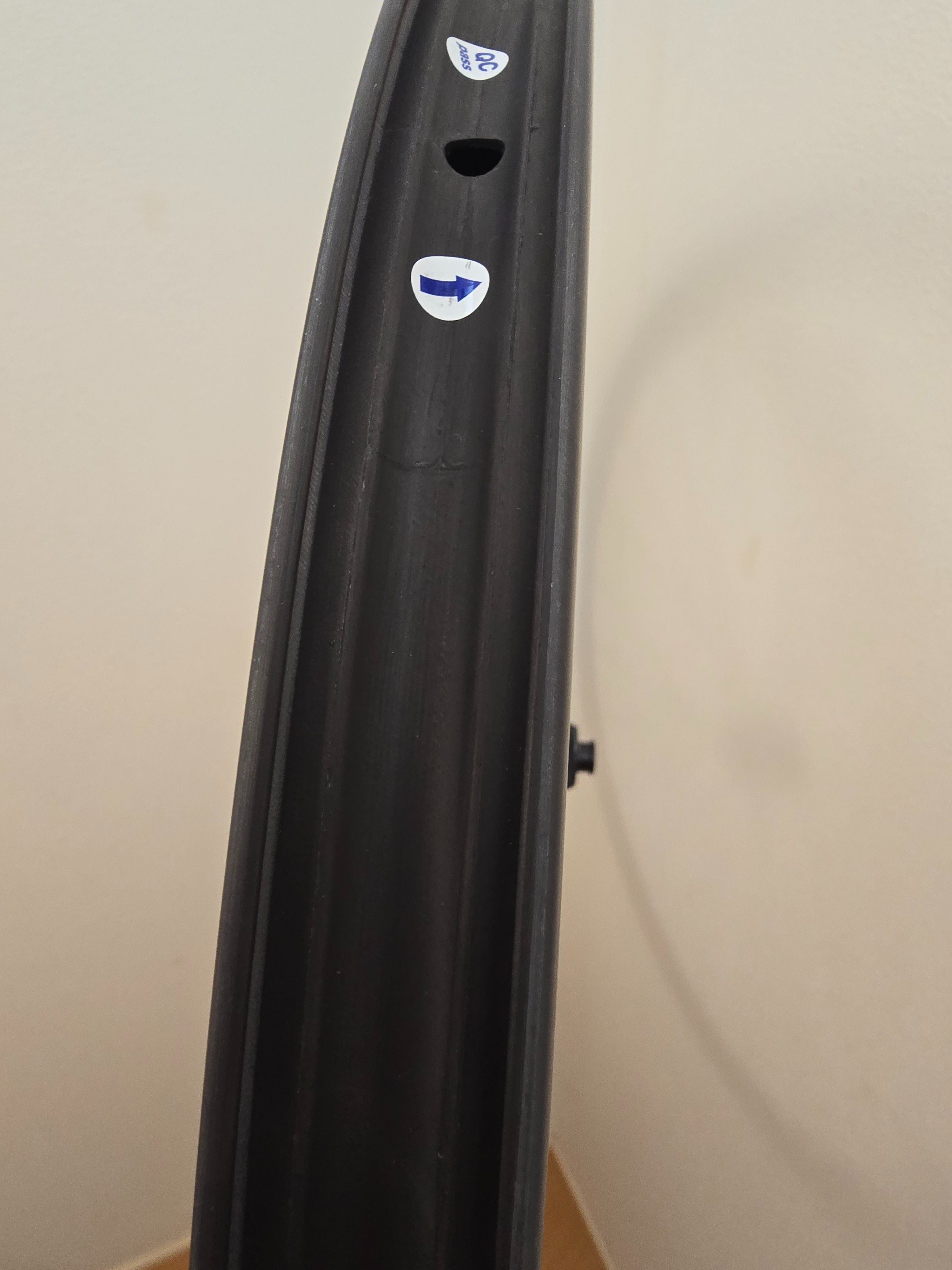 OROME VALAR TH36G グラベルホイールセット：軽量性と耐久性を