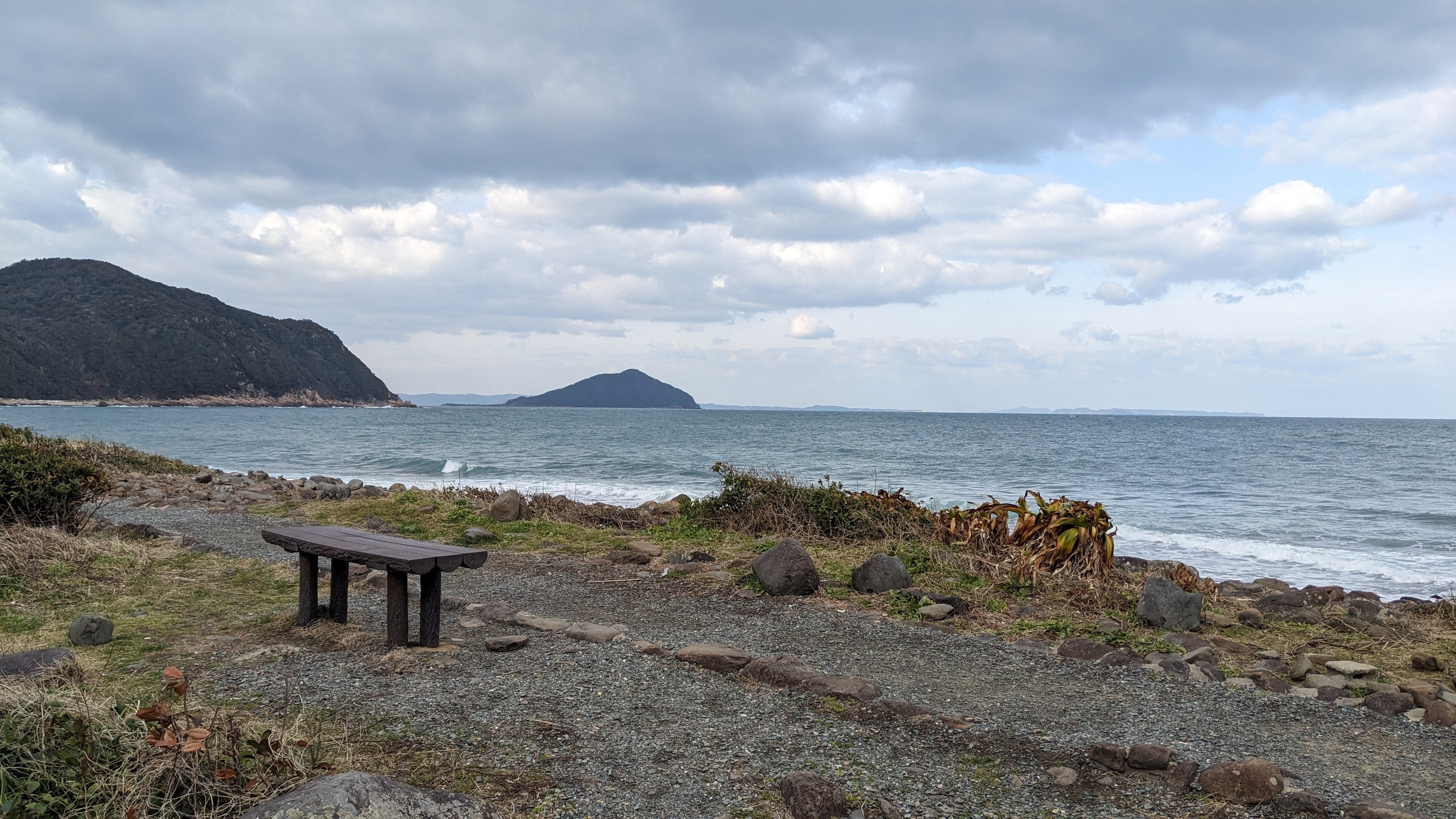 クローゼット　0423-03　糸島　福岡　唐津 福岡day2 糸島ドライブから唐津城、夜は絶品もつ鍋｜ちょこたん