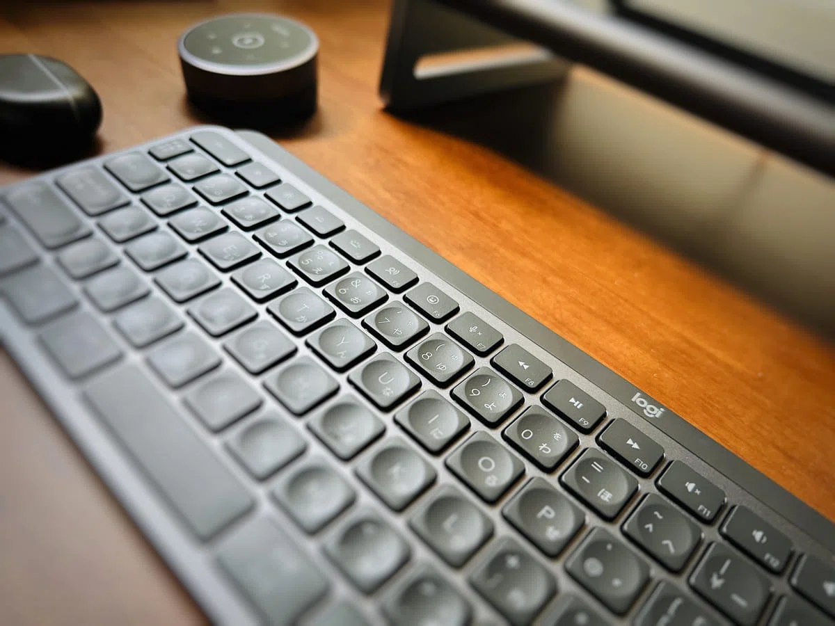 MX Keys S レビュー。静かな打鍵音が◎ 実用的なフルキーボード