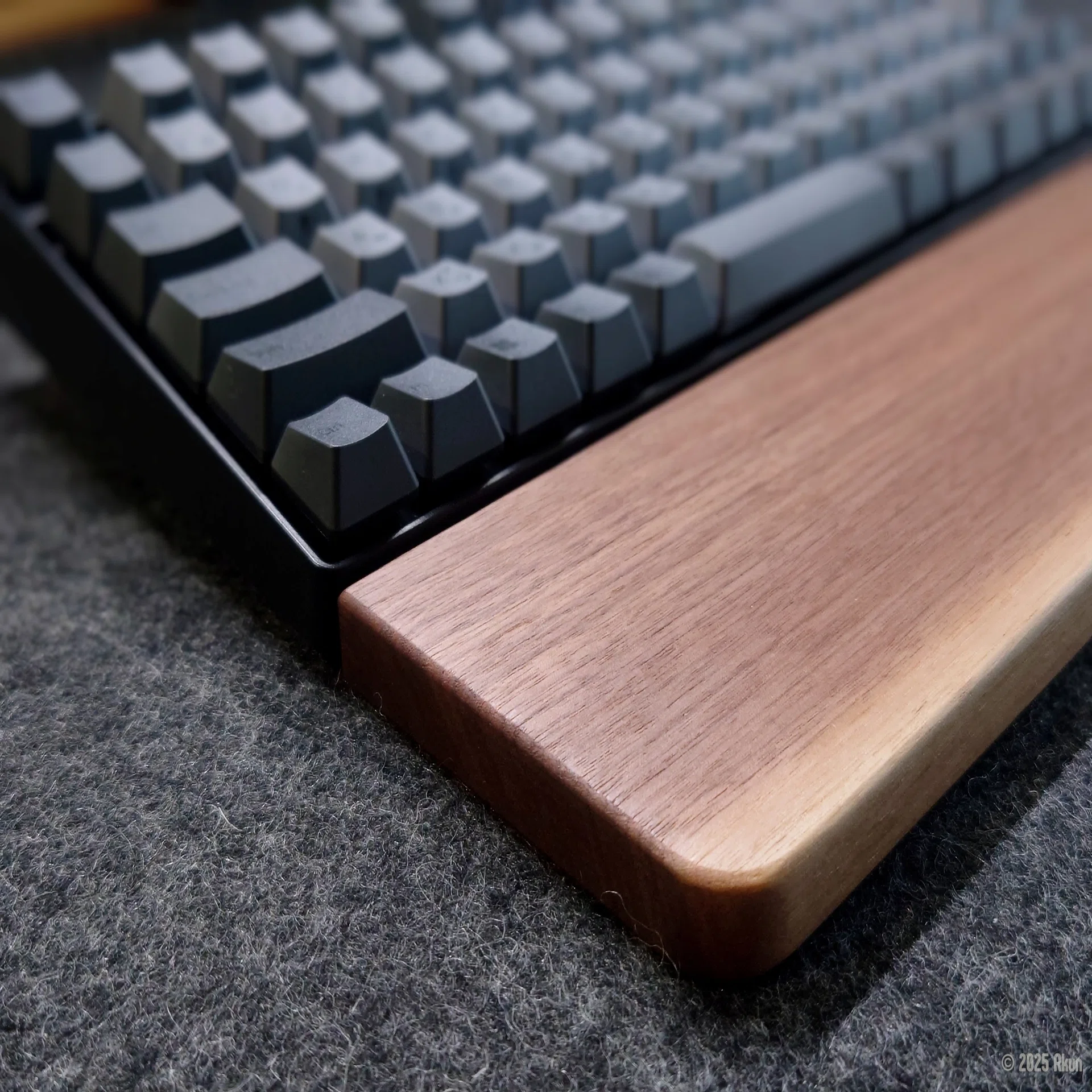 REALFORCE RC1】パームレストを買った｜Rkun