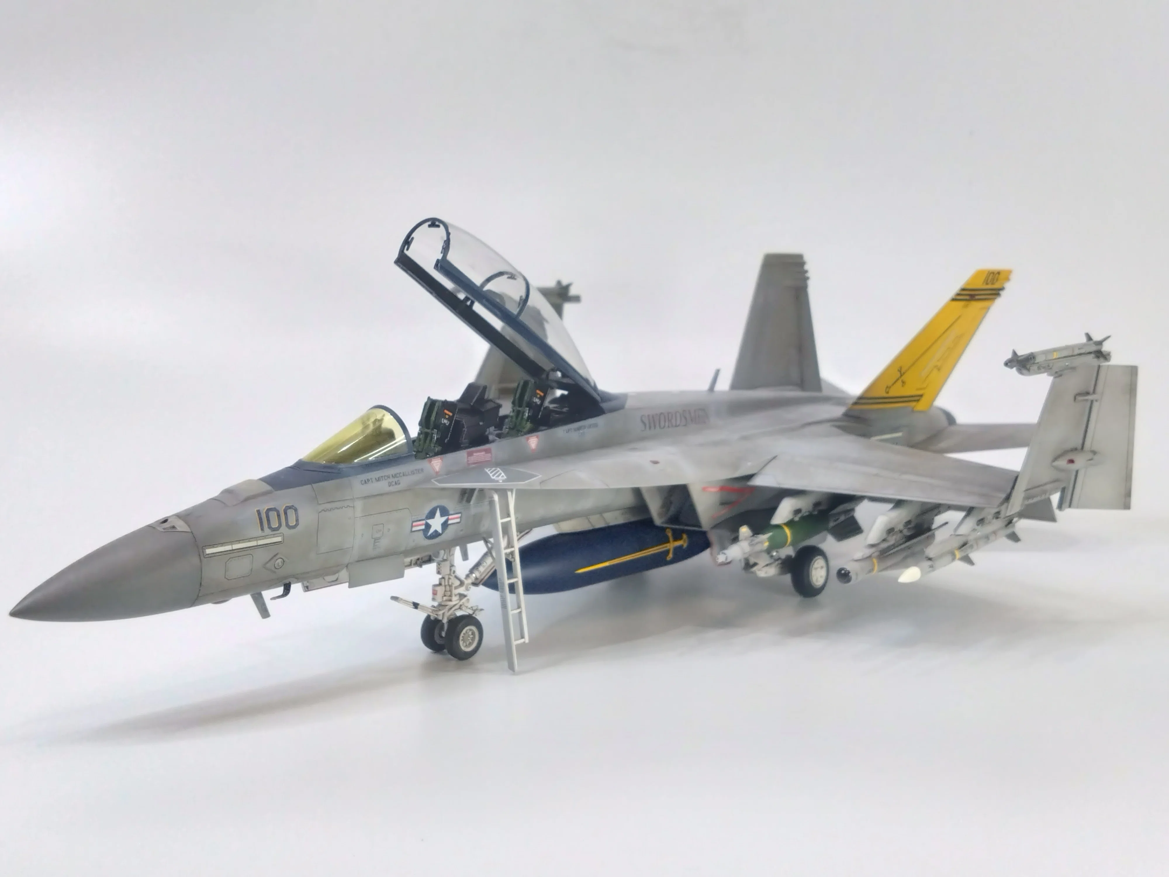MENG MODEL 1/48 F/A-18F スーパーホーネット 製作記｜夢印工房