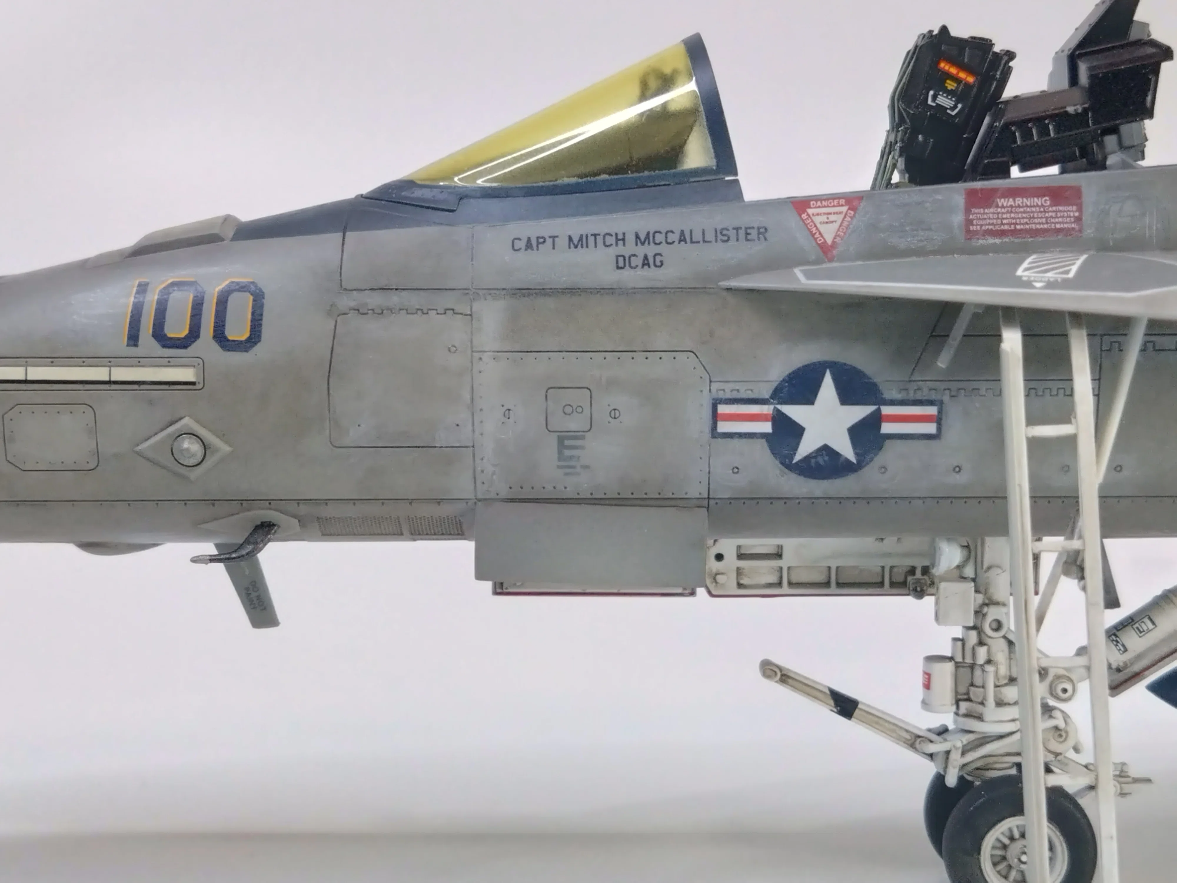 MENG MODEL 1&frasl;48 F&frasl;A-18F スーパーホーネット 製作記｜夢印工房
