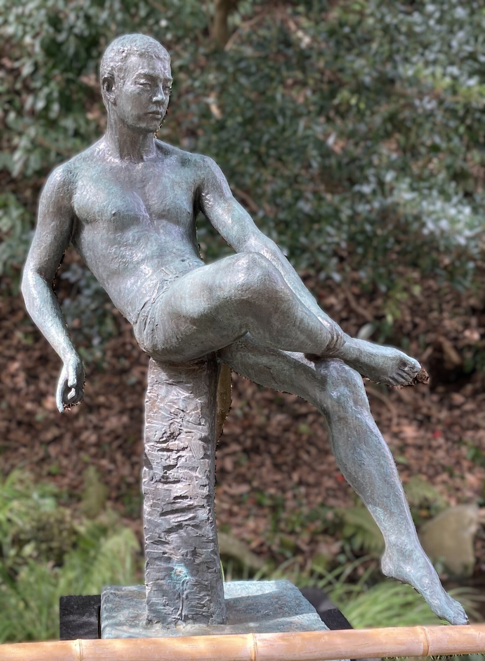 女性と白鳥の金属製彫刻 女性と白鳥の金属製彫刻 日展 ～日本の美をひらく～ | 【#第10回日展