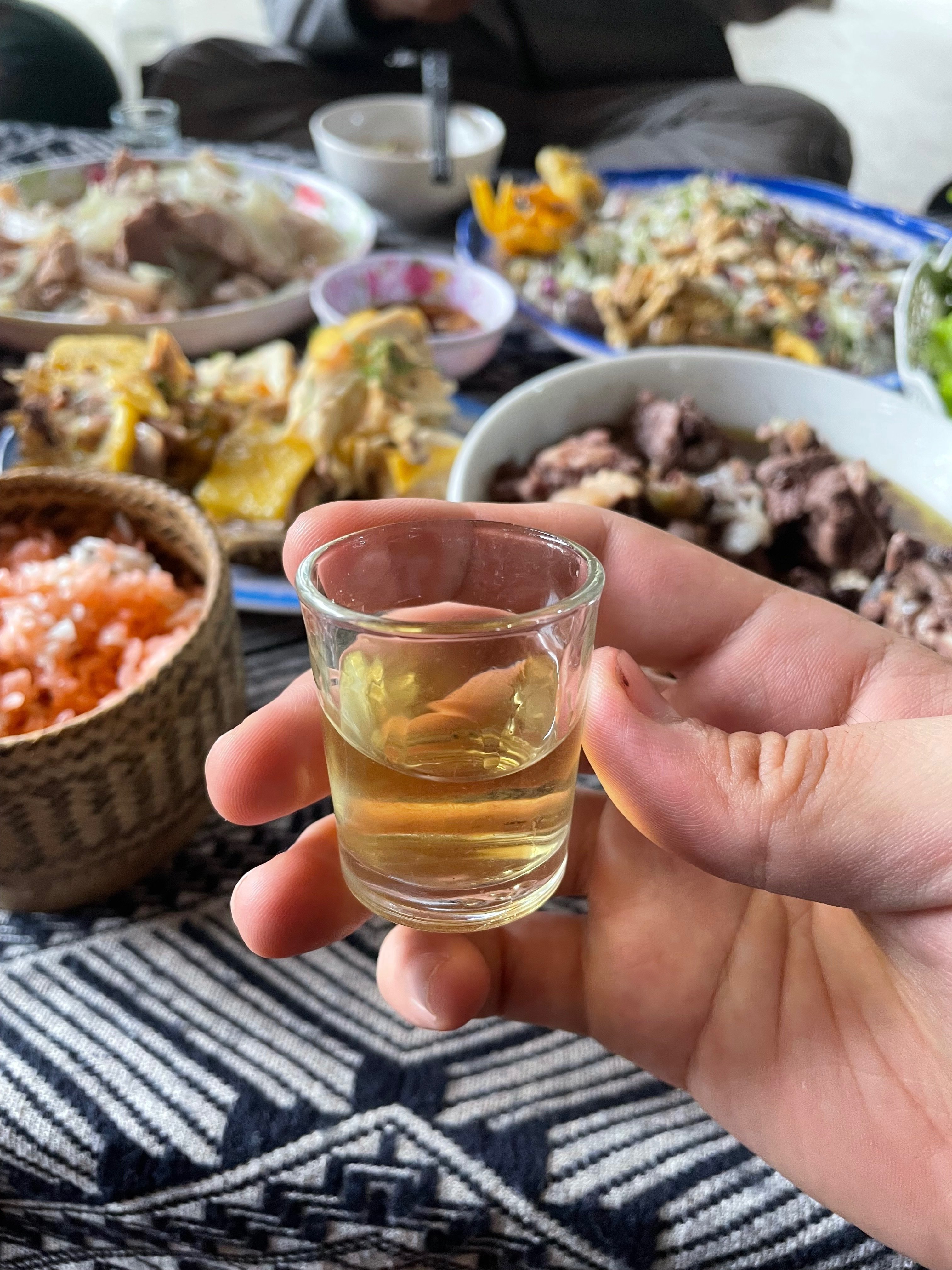 ベトナム 白タイ族 スツール 民藝 ベトナム 白タイ族 スツール 民藝