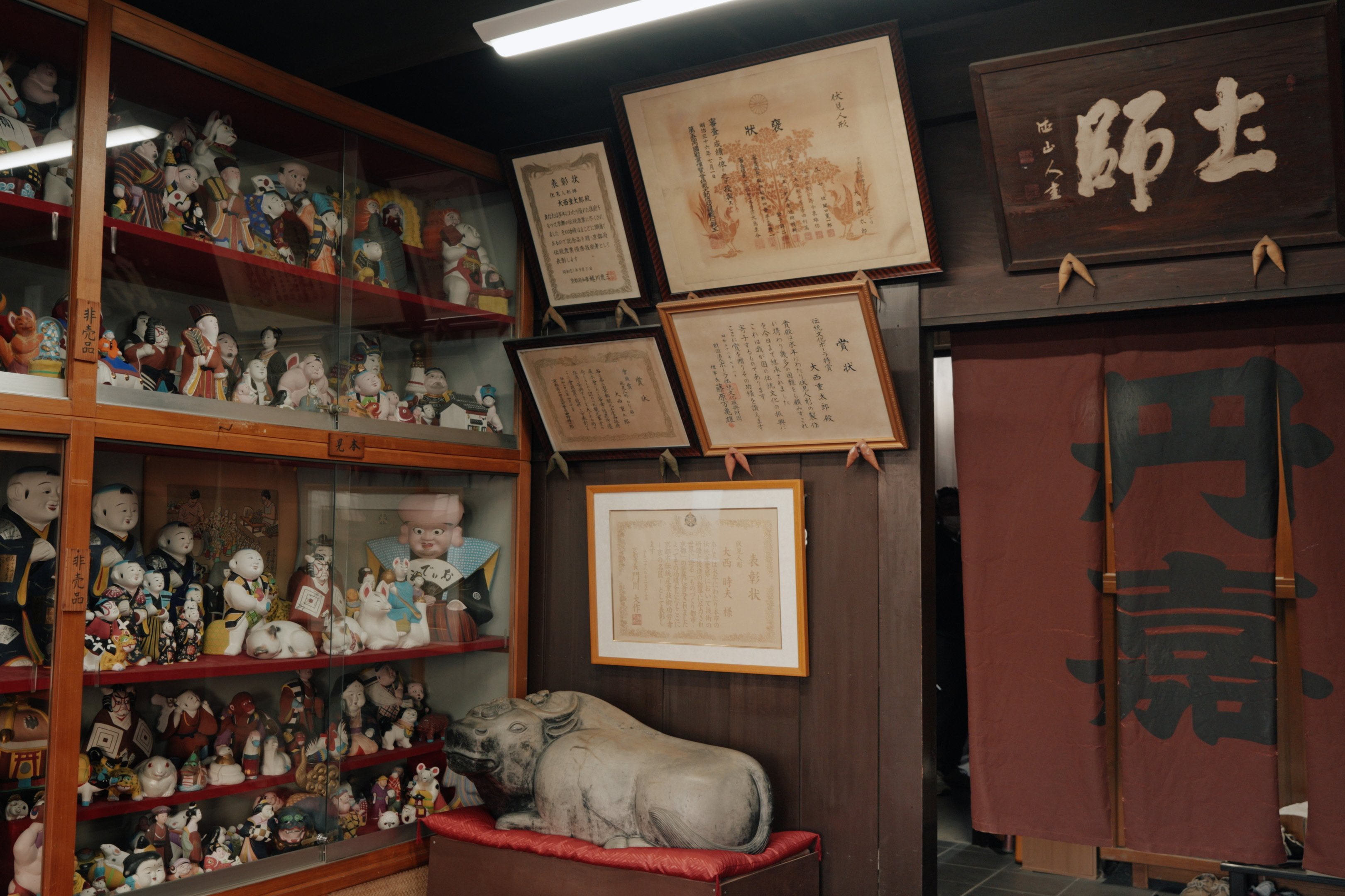 伏見人形に惹かれて ── 唯一の窯元『丹嘉』を訪ねる｜Yuka Shogaki