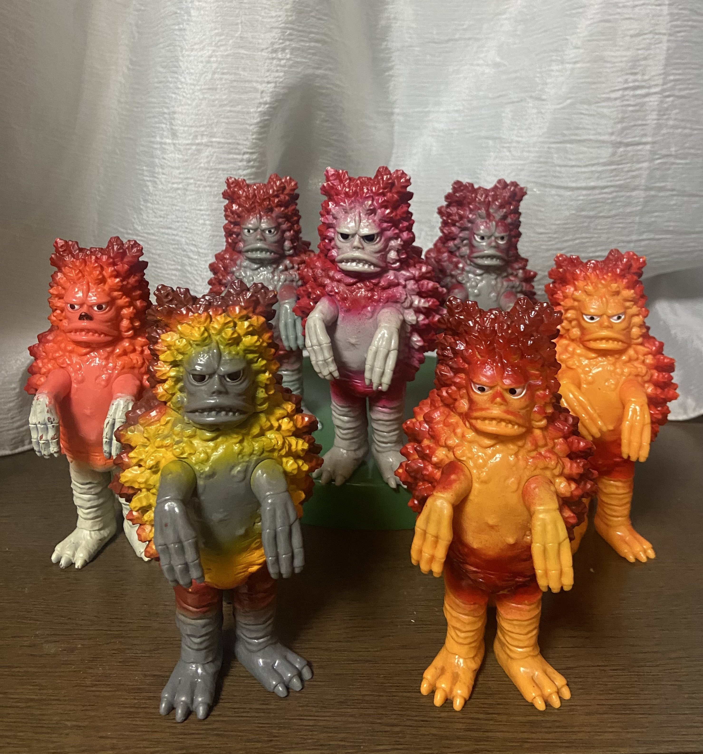 ガラモン　バンダイ　ソフビ BANDAI - ウルトラ怪獣シリーズ 04 ガラモン ウルトラQ ソフビ