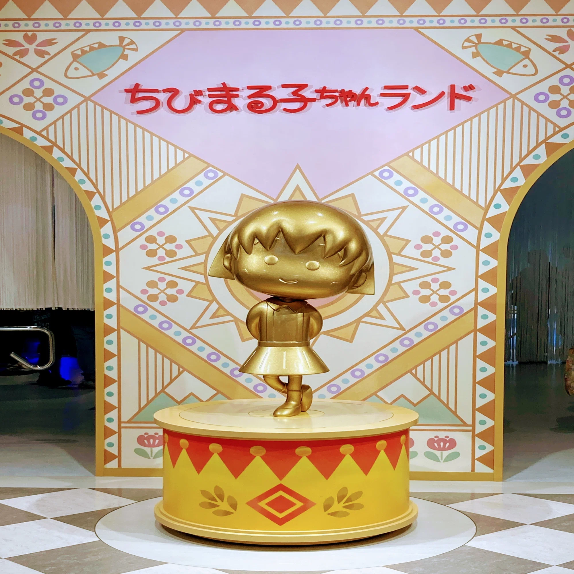 もものかんづめ【爆笑エッセイの金字塔！】｜読書大学（だい）