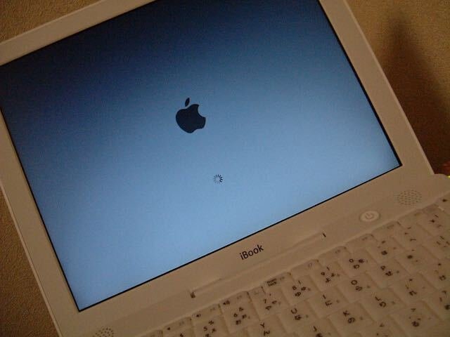 超貴重 初代 Mac mini オリジナルホワイト PPC G4 コレクション 連続