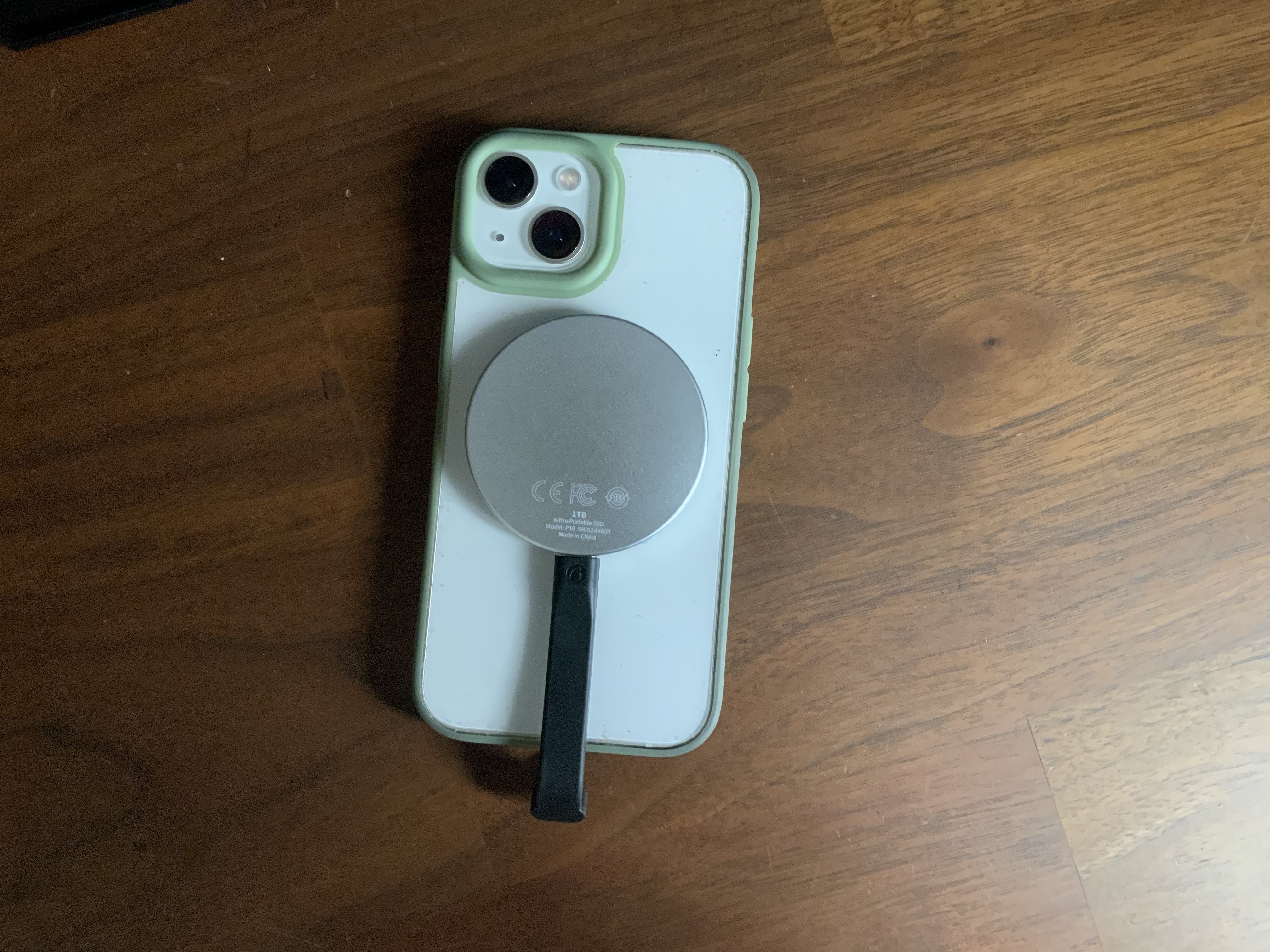 Aiffro P10 SSD 1TB　MagSafe対応ポータブルSSD P10 Magnetic Portable Solid State Drive,MagSafe Compatible