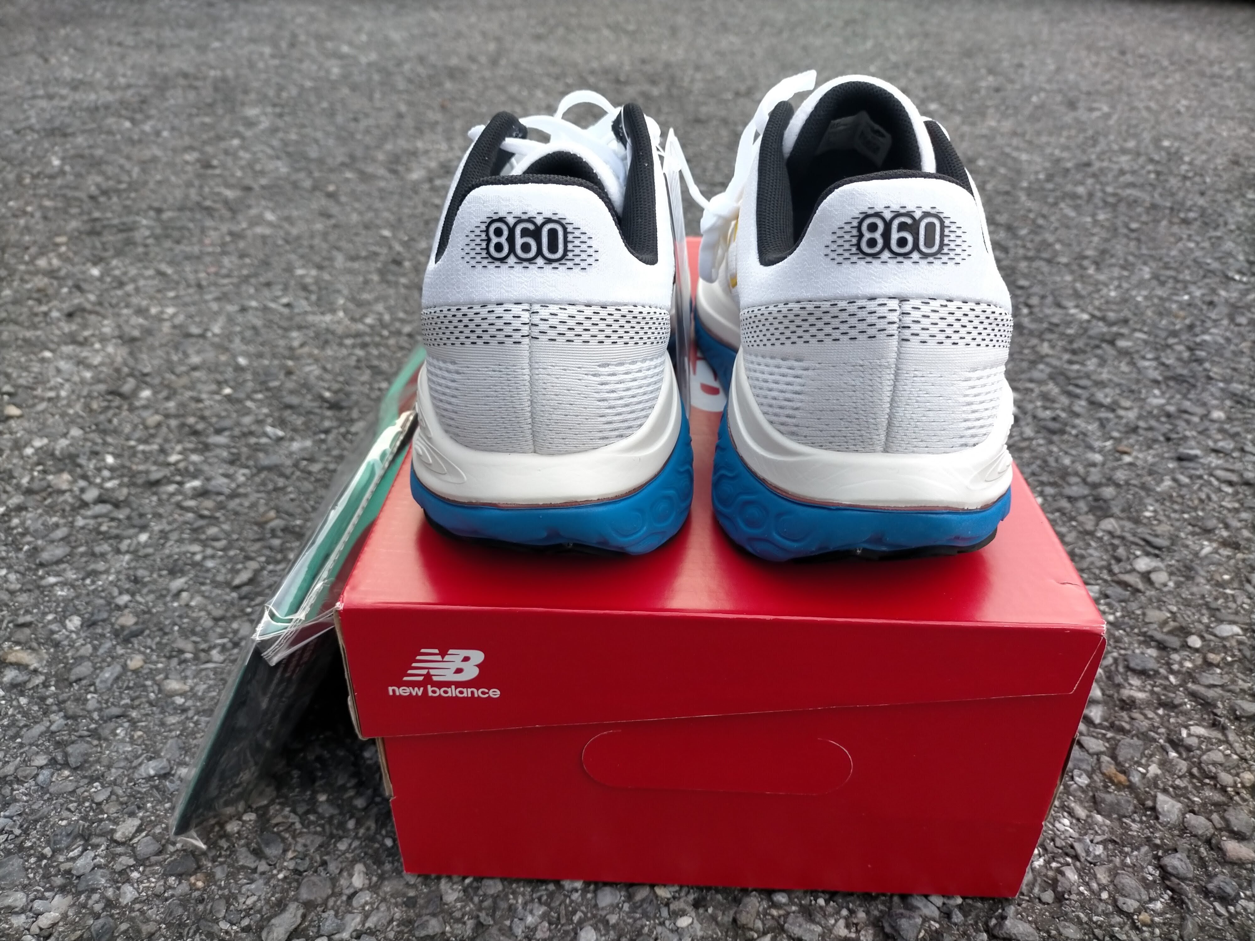 【新品未使用】NB フレッシュ フォーム X 860 Amazon | New Balance (ニューバランス) フレッシュフォーム 860 v12