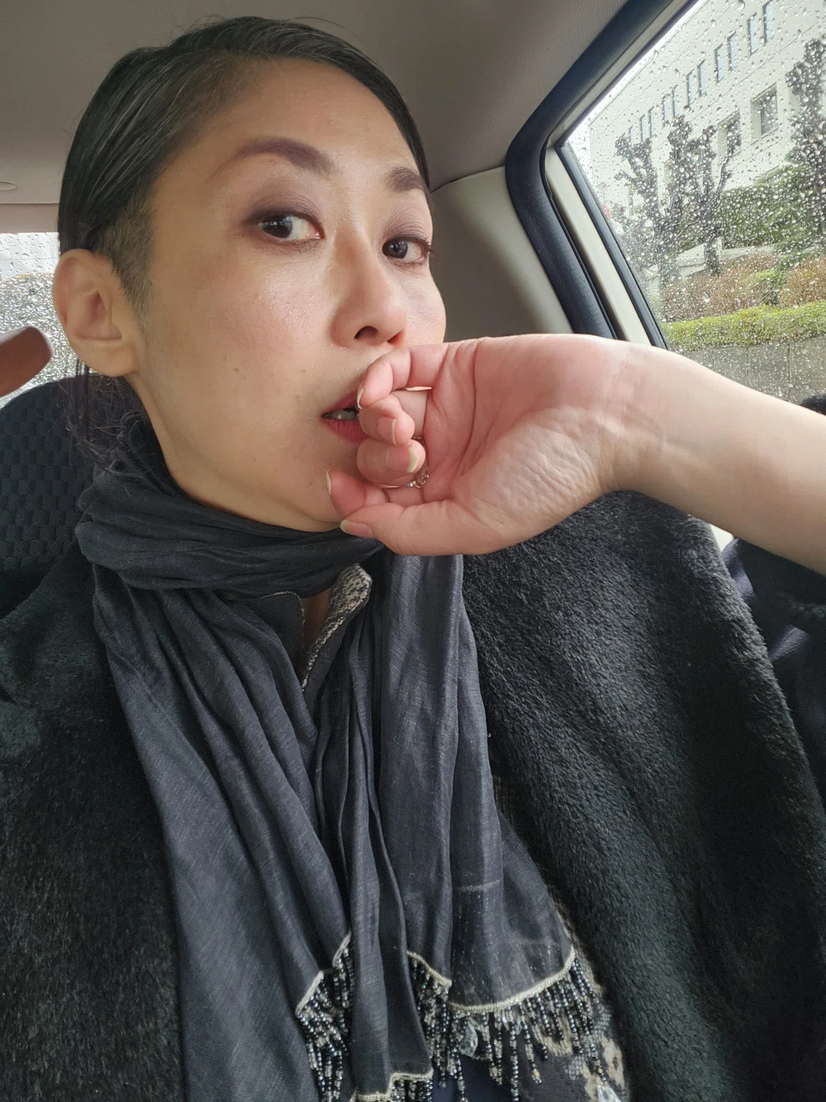 styling for my daughter's graduation ceremony｜gangs ni dgun gyi 'od ...