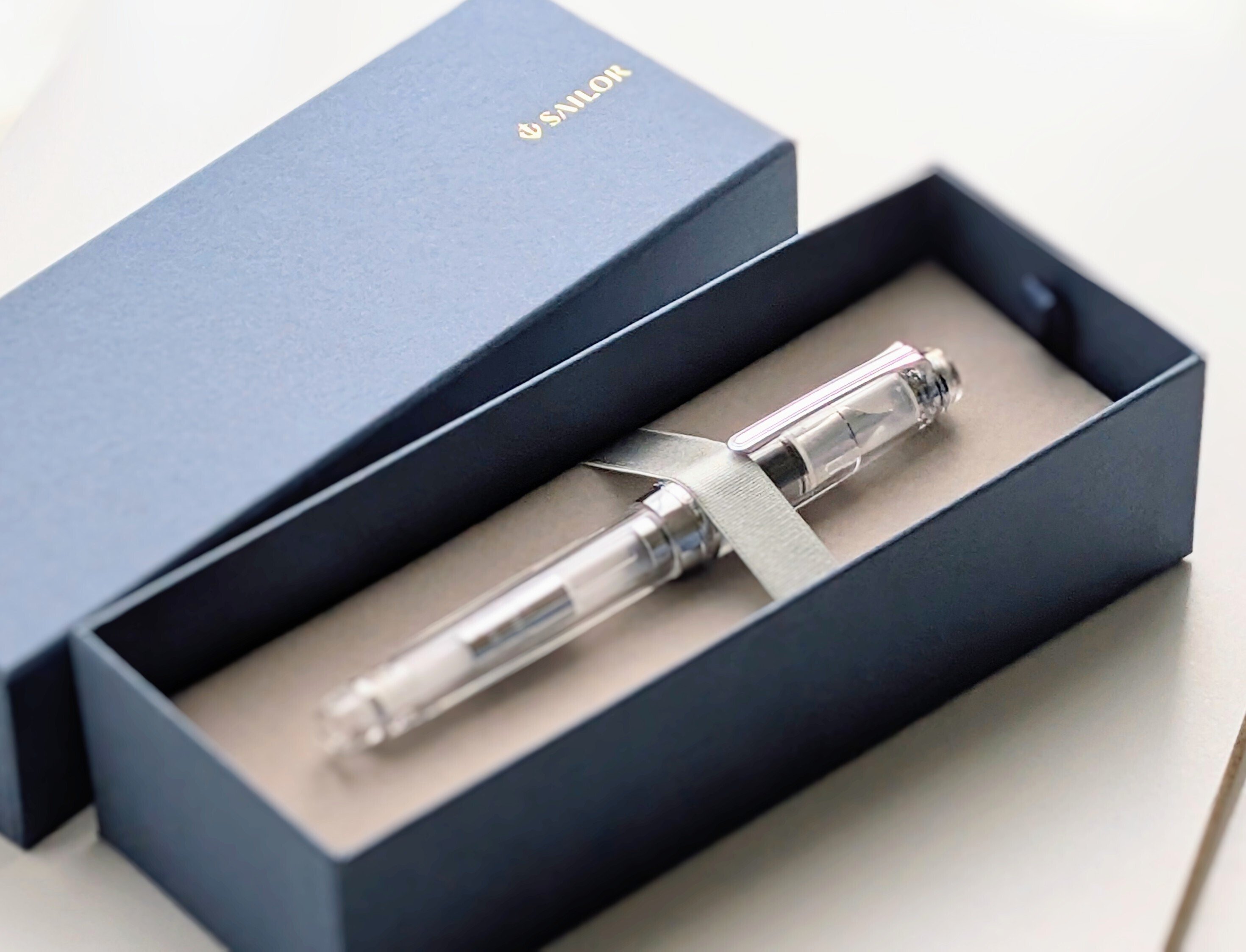 あいら　　※箱はつきません ソフトケース付 卓上木琴 自宅練習・教育用 ZX32BK ばち付