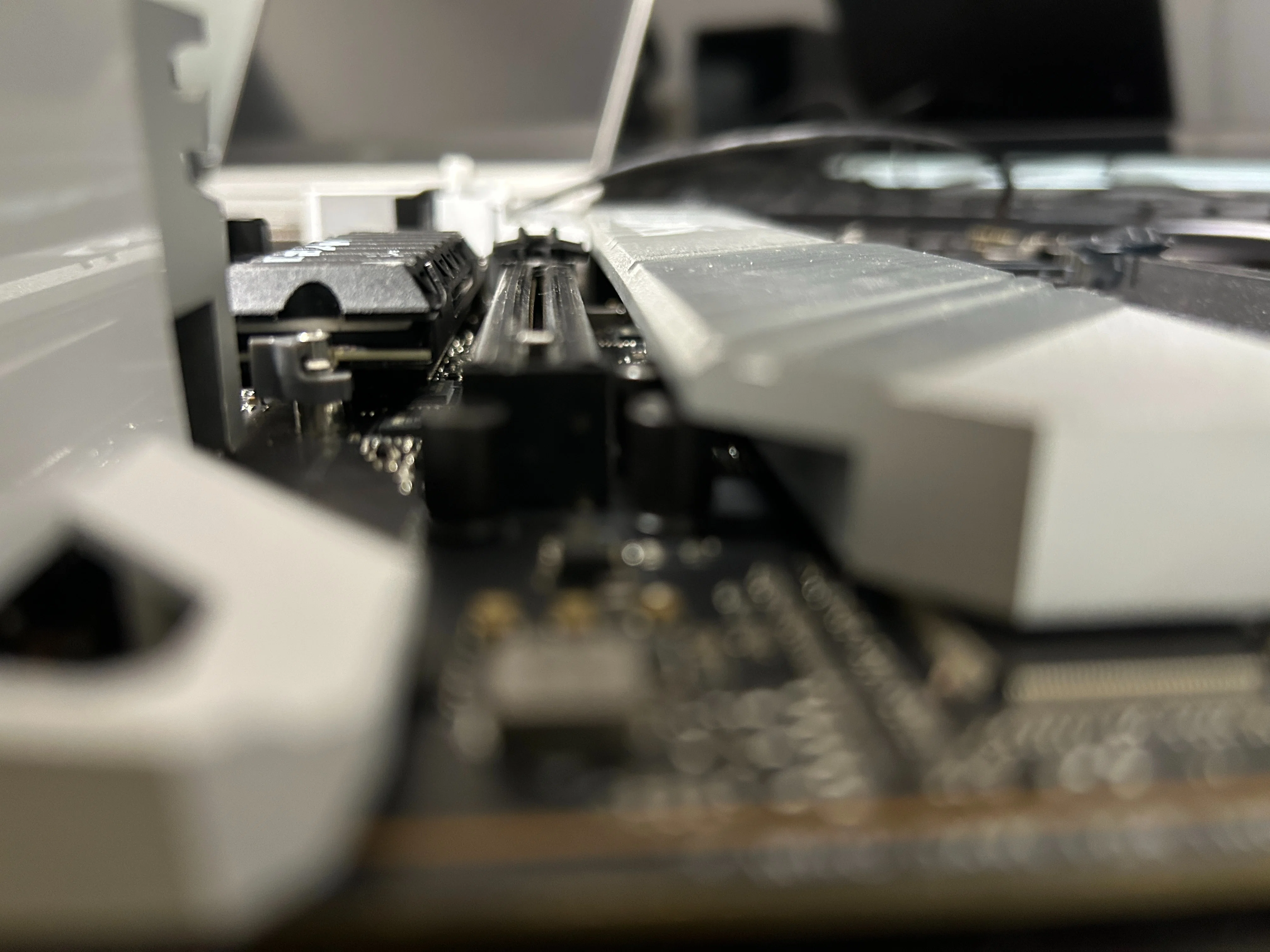 ZOTAC RTX5080での失敗談（買うと後悔するかも）｜ウサコッツ パパ