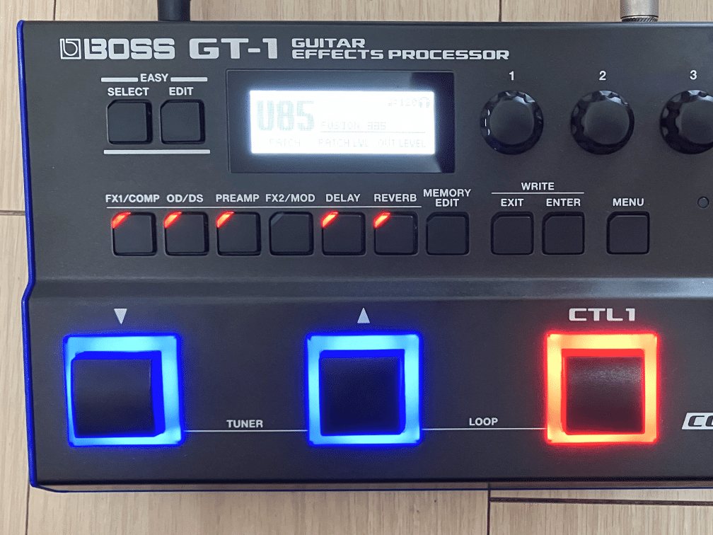 便利】BOSS GT-1のヘッドホンのつなぎ方を解説します