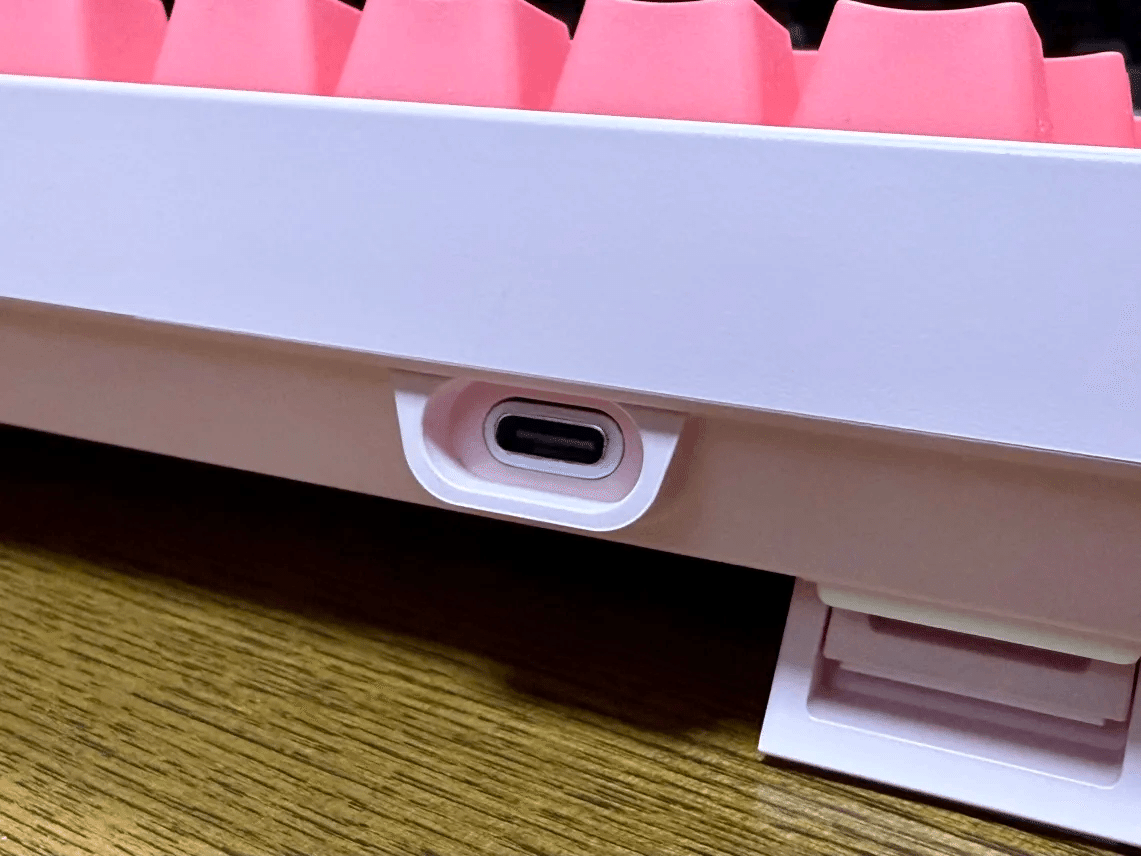 ブログ】『VSPO!GEAR GAMING KEYBOARD 橘ひなのEdition ブログ】『VSPO!GEAR GAMING KEYBOARD 橘ひなのEdition