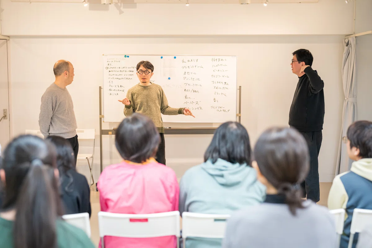 インプロ」（即興演劇）体験が自分を変える！？体と脳を活性化する 