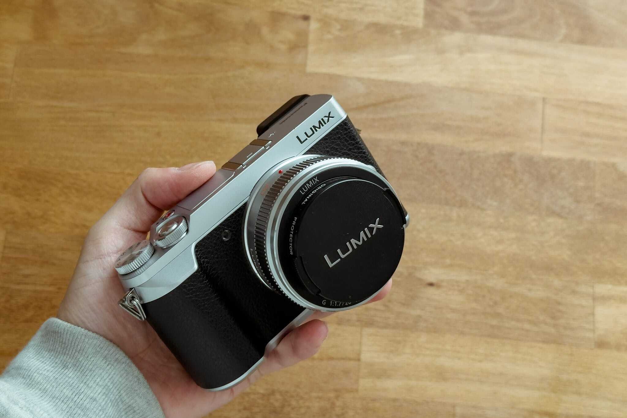 LUMIX DMC-GX7MK2+標準ズームレンズ+マクロレンズ+望遠レンズ