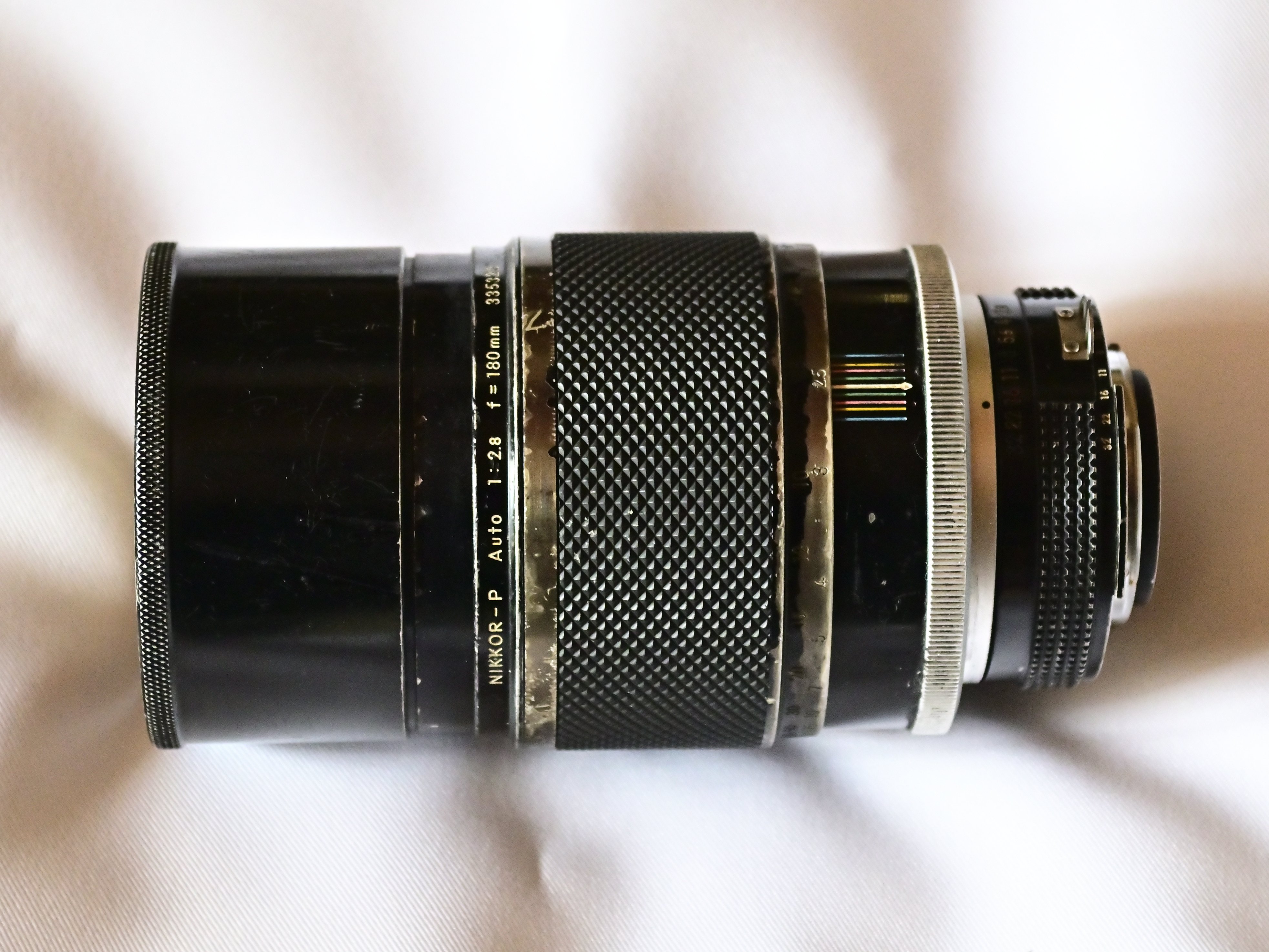 レンズ(ズーム) Nikkor-P Auto 1:2.8 f=180mm カメラの話「NIKKOR-P Auto 180mm F2.8」｜Earthbound