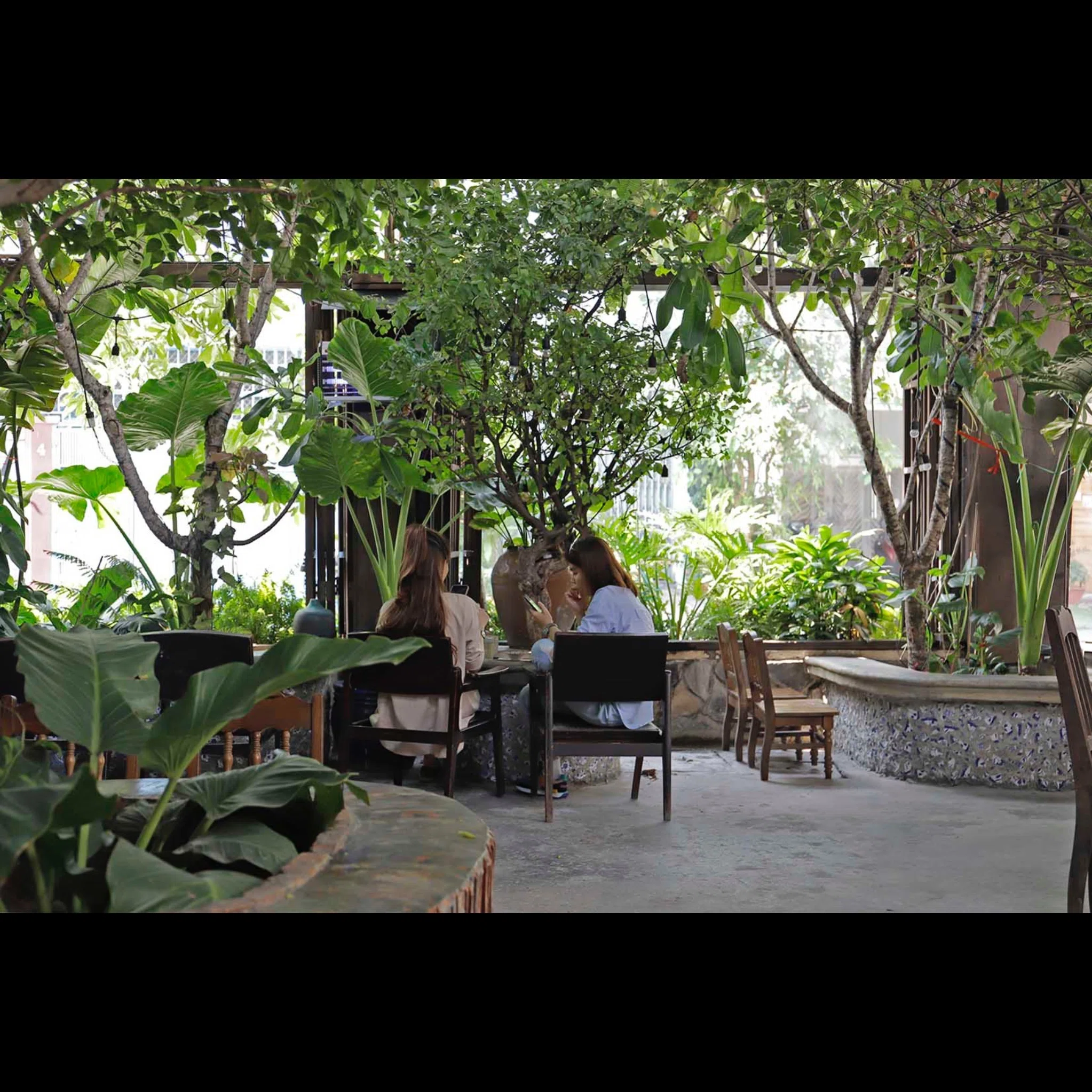 エッグコーヒーが自慢のレトロカフェ「Ca Phe Trung 3T」｜勝手に
