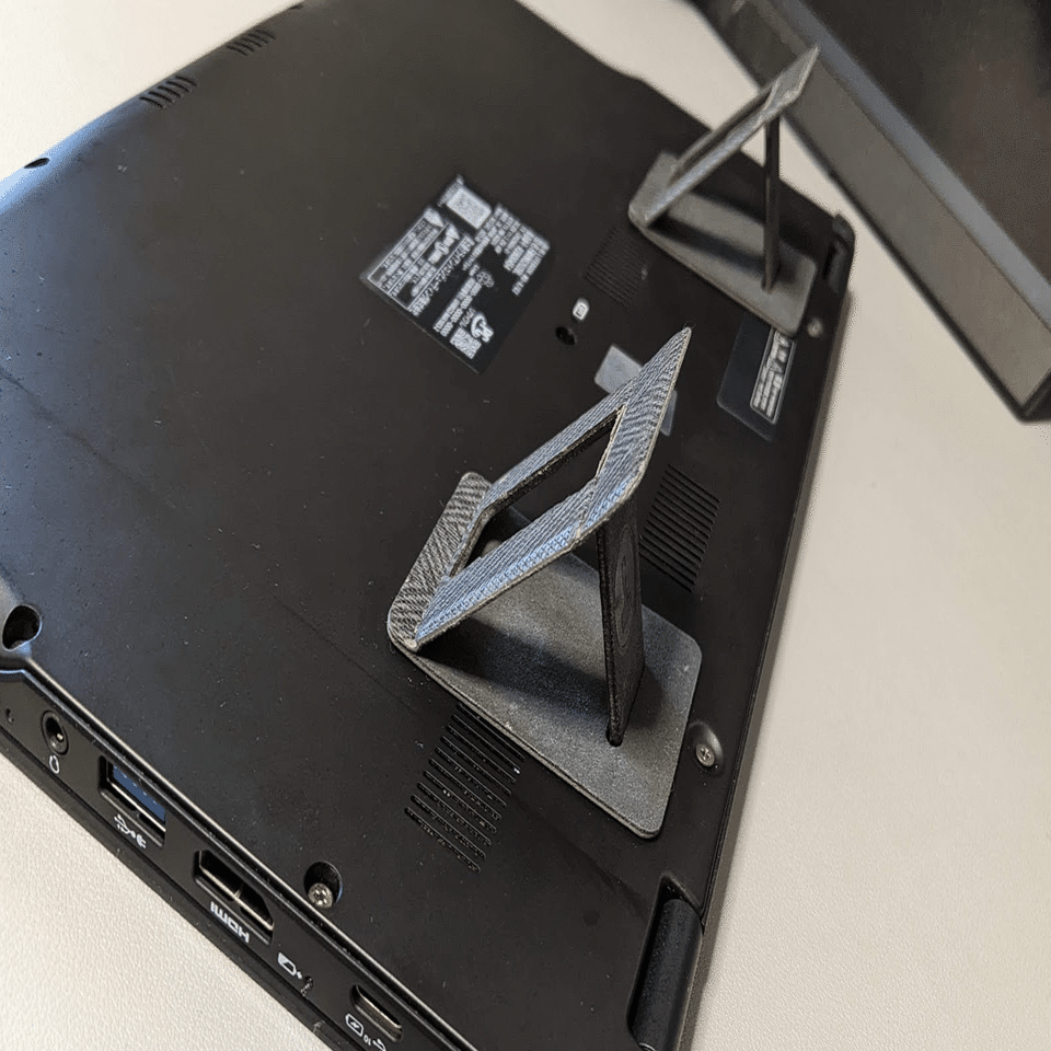 極限まで軽いノートPCを2年間使った（富士通 Lifebook UH-X 634gノート