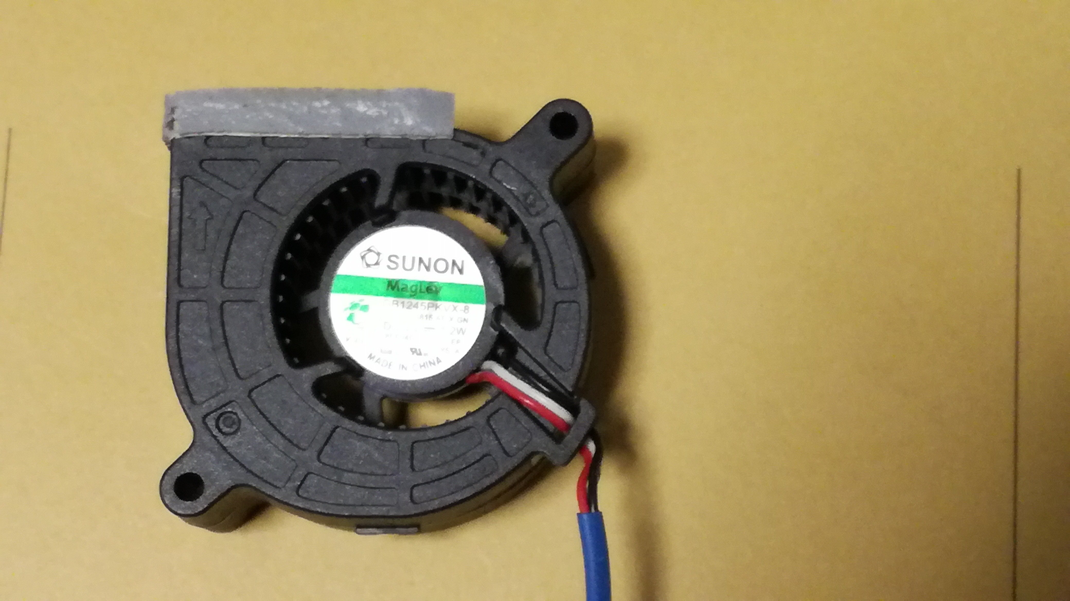 acerのプロジェクターを修理してみた｜桜舞