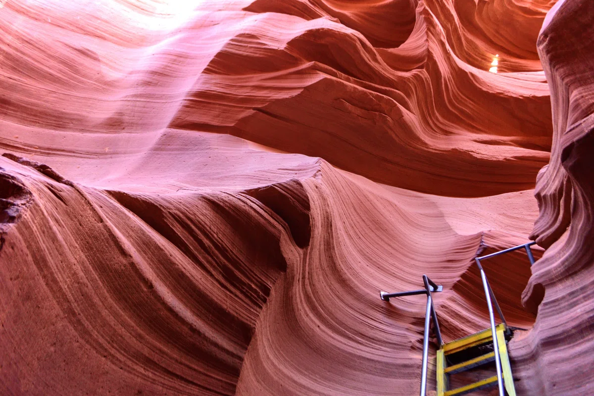 ナバホ族：戦う先住民【アメリカひとり旅③】Navajo Nation｜へいすてぃ