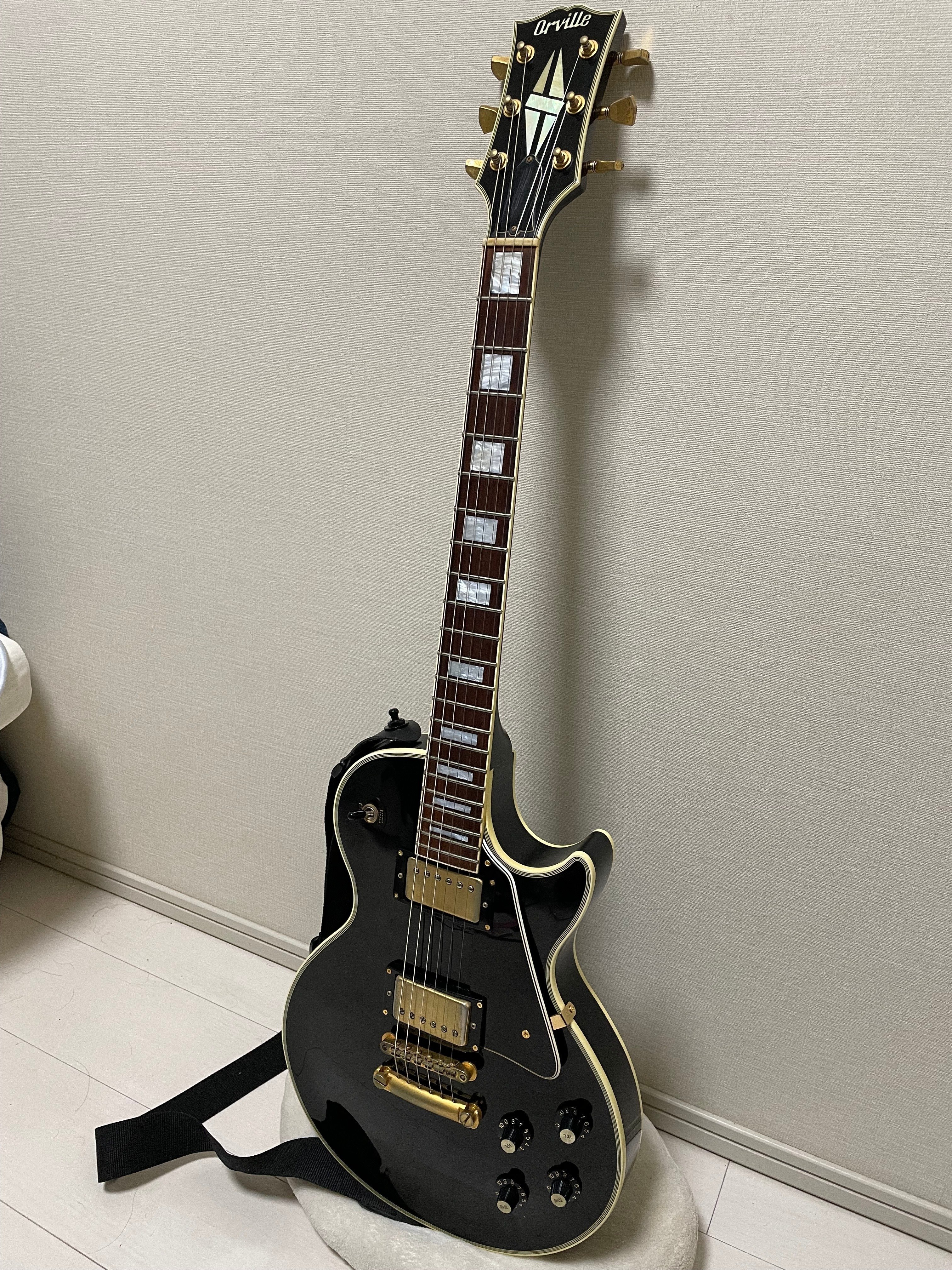 Orville　LPC-75　SKB セミハードケース付 Orville LPC-75 Les Paul Custom | Reverb Canada
