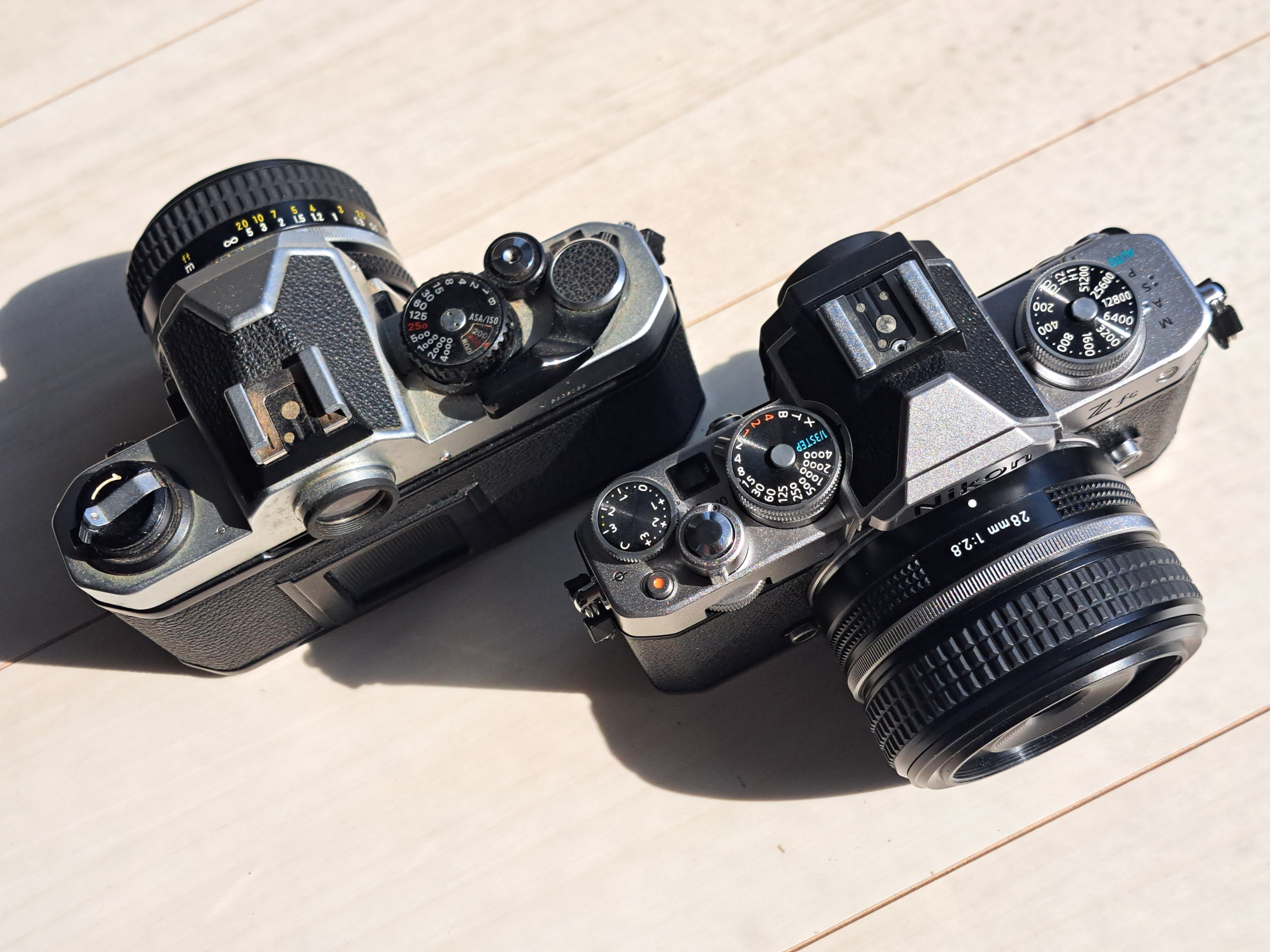 Zfc Nikon デジタルカメラ Amazon | Nikon ミラーレス一眼カメラ Z fc ボディ Zfc シルバー