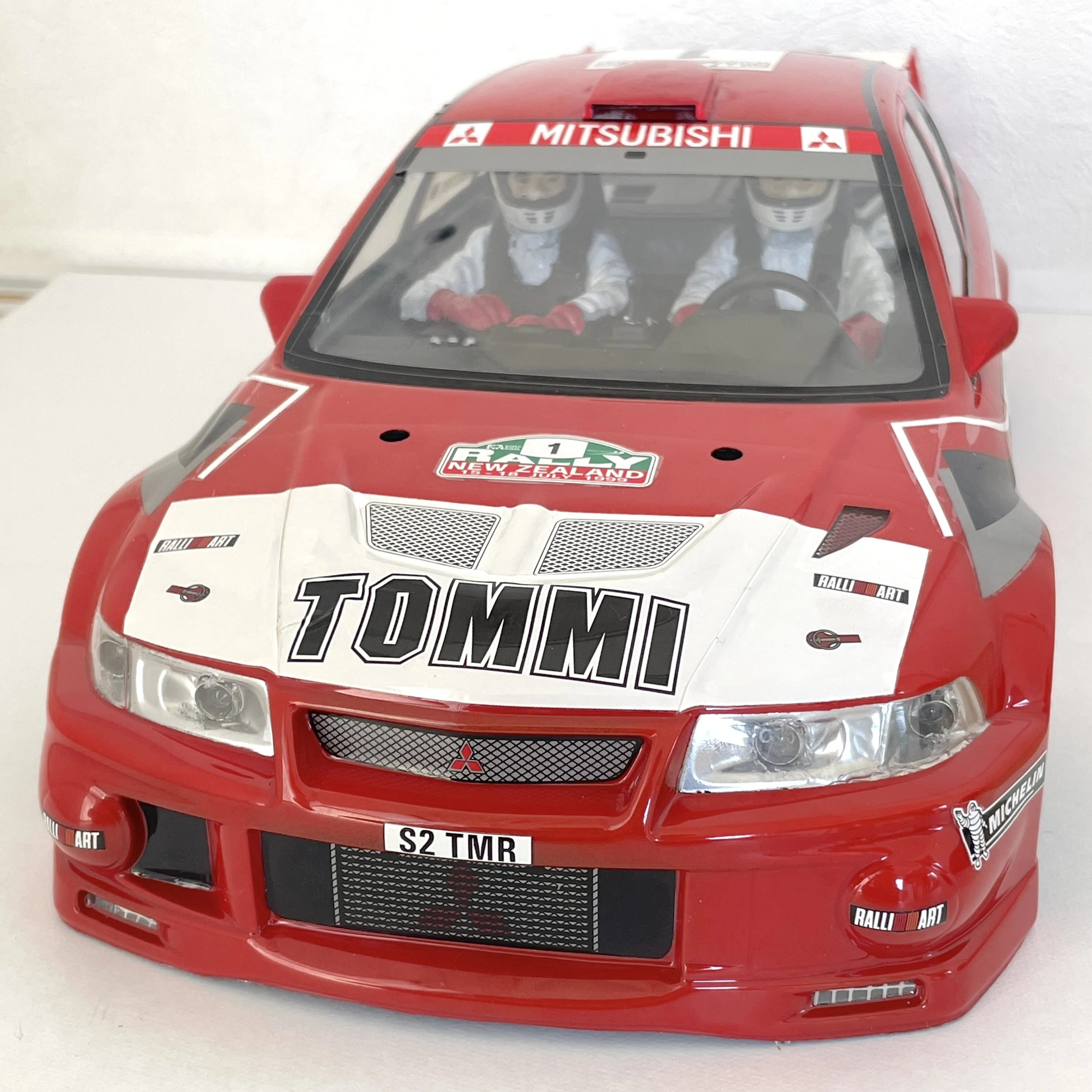 三菱ランサー エボリューションVI WRC のボディが完成しました｜SHO