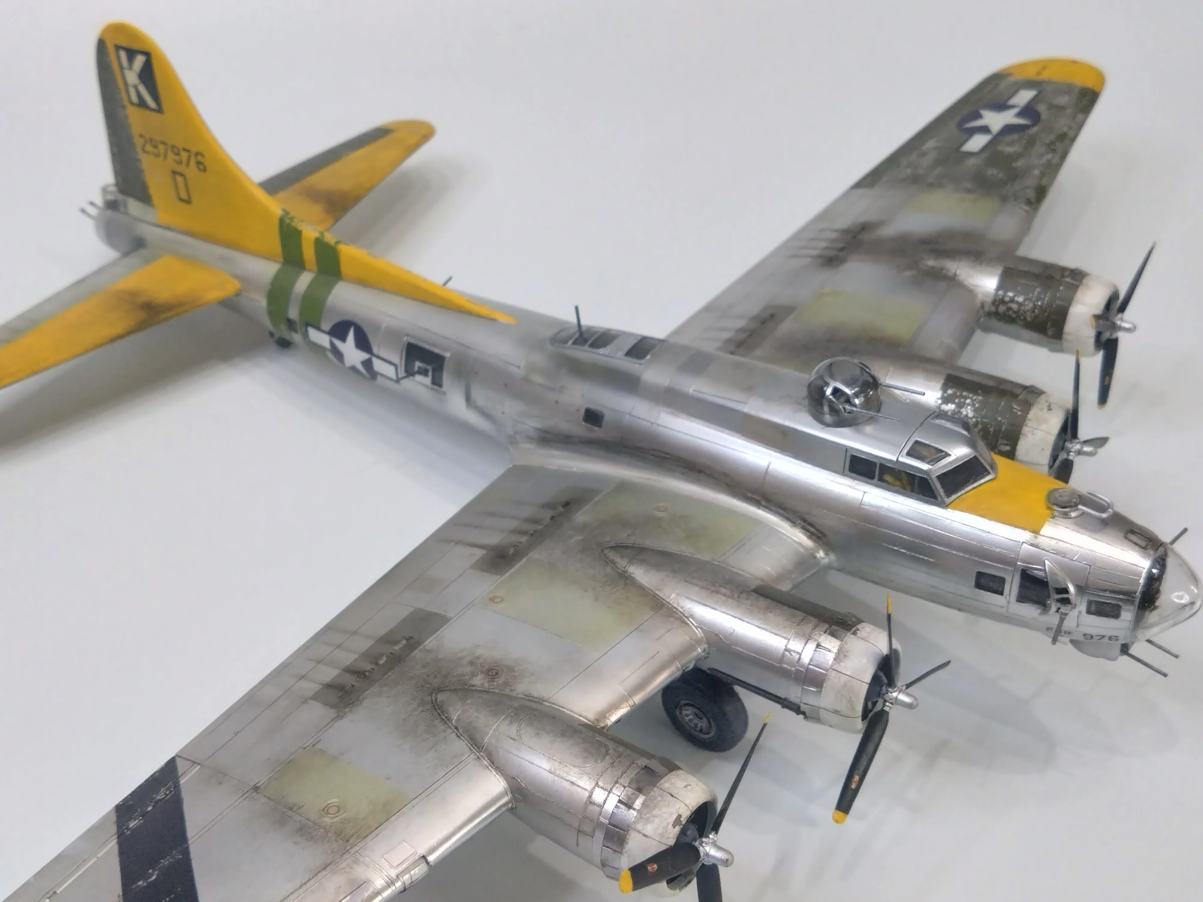 模型製作】ハセガワ 1/72 B-17G フライング フォートレス ア・ビット
