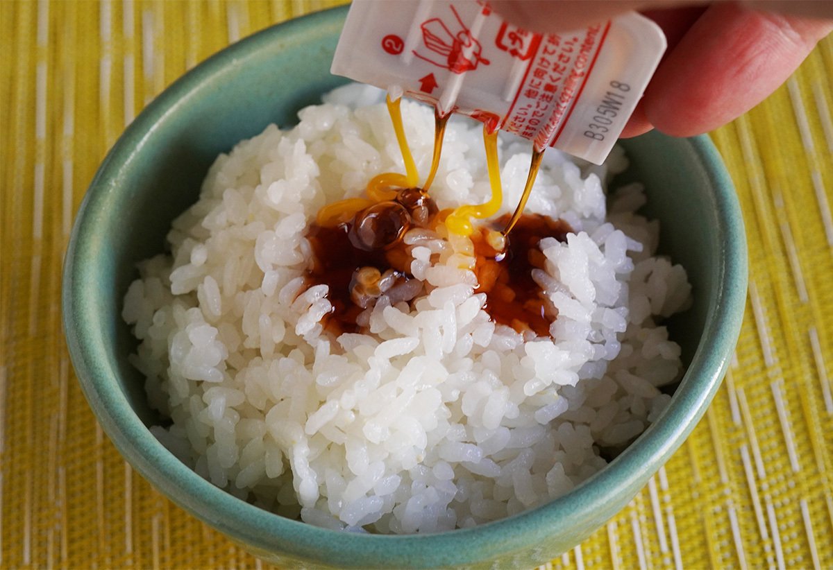 ドン・キホーテで気になっていた「秒でどこでもTKG！？卵かけ風ご飯の