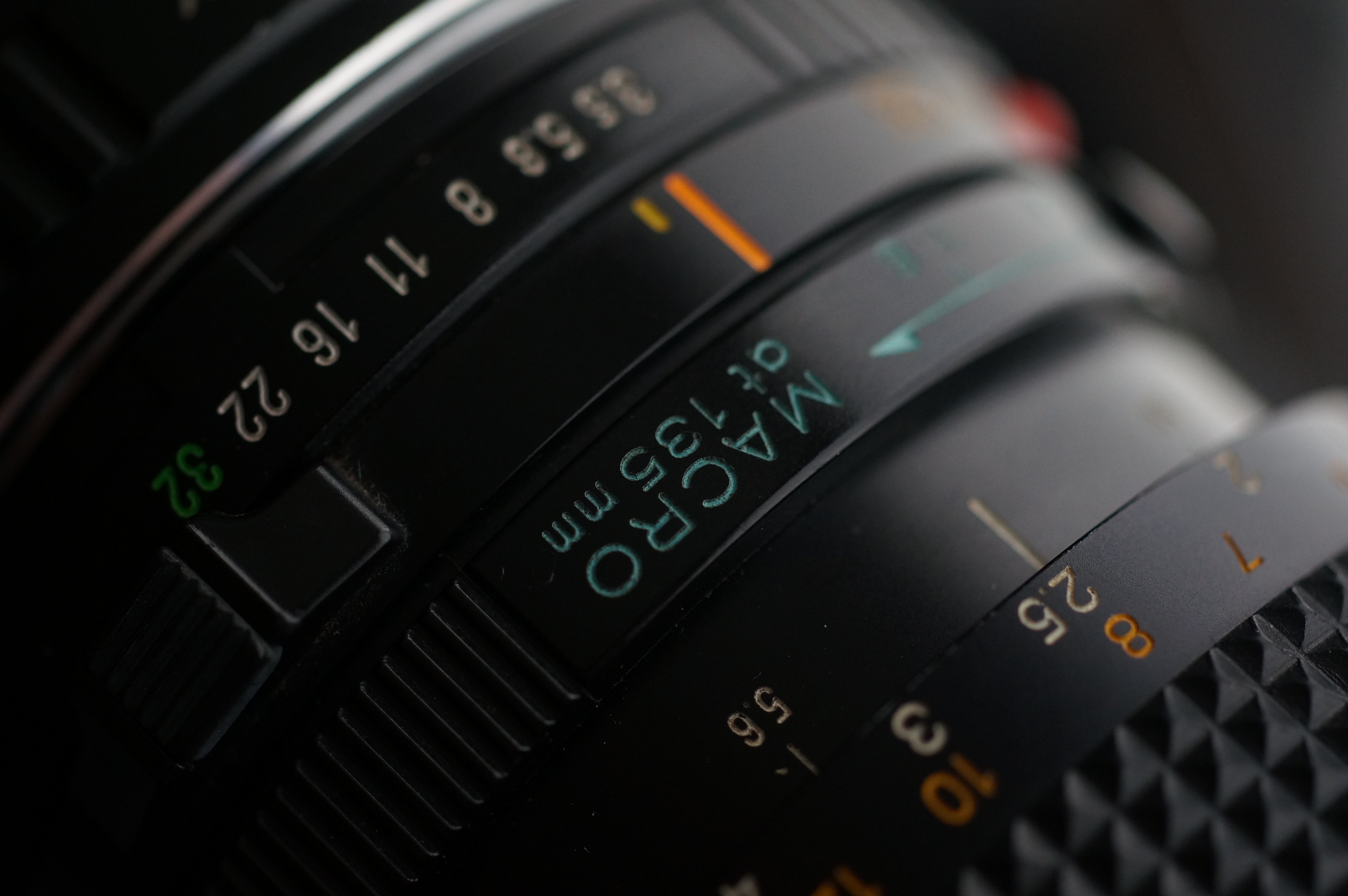 MINOLTA  MD　zoom  35ー135mm レンズ沼あれこれ：MINOLTA MD ZOOM 35-135mm F3.5-4.5｜ひっくすK