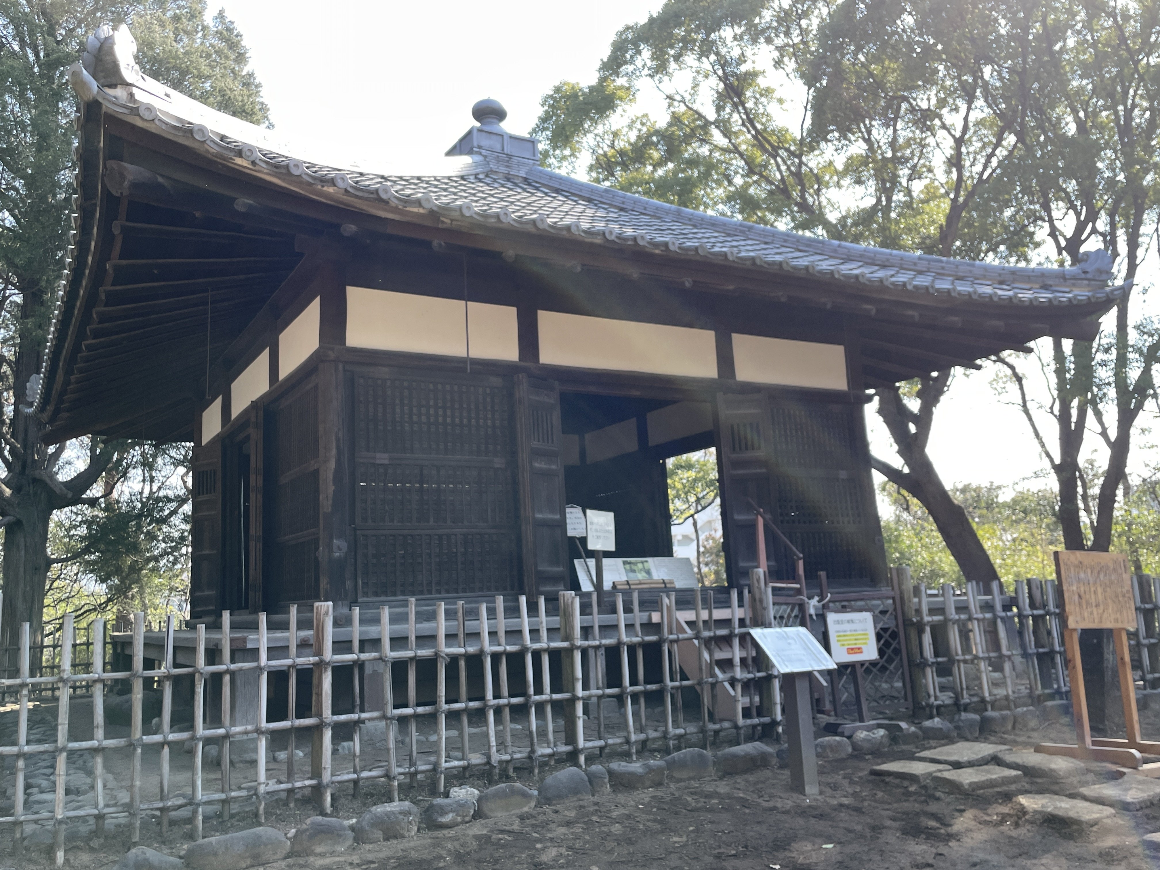 すごい博物館036】哲学堂公園：明治・大正期の個性的な建物を満喫