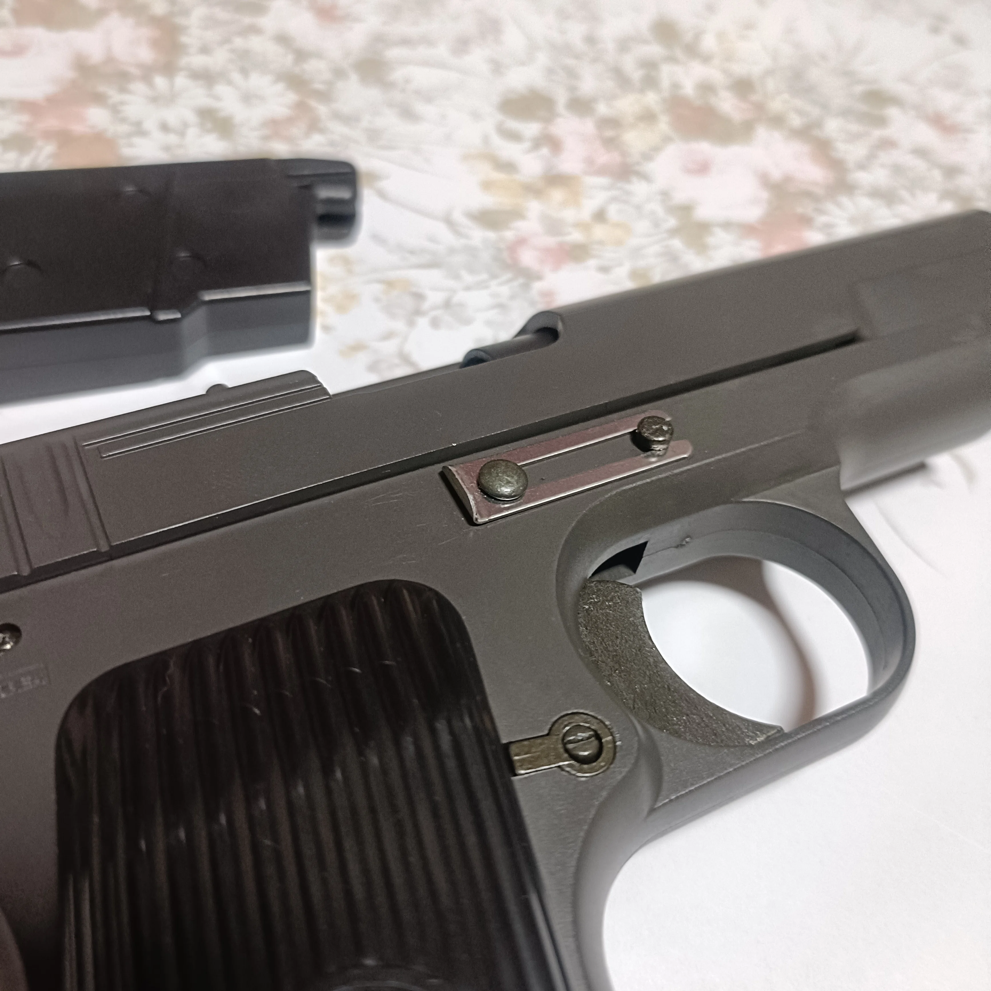 エアガン！トイスターのトカレフTT-33！当時買った時は感動したんです