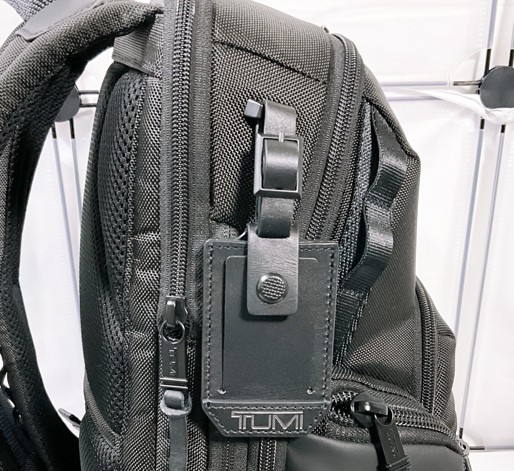 TUMI タグ　他 激レア 完売品 限定 新品 TUMI トゥミ ALPHA シリーズ用