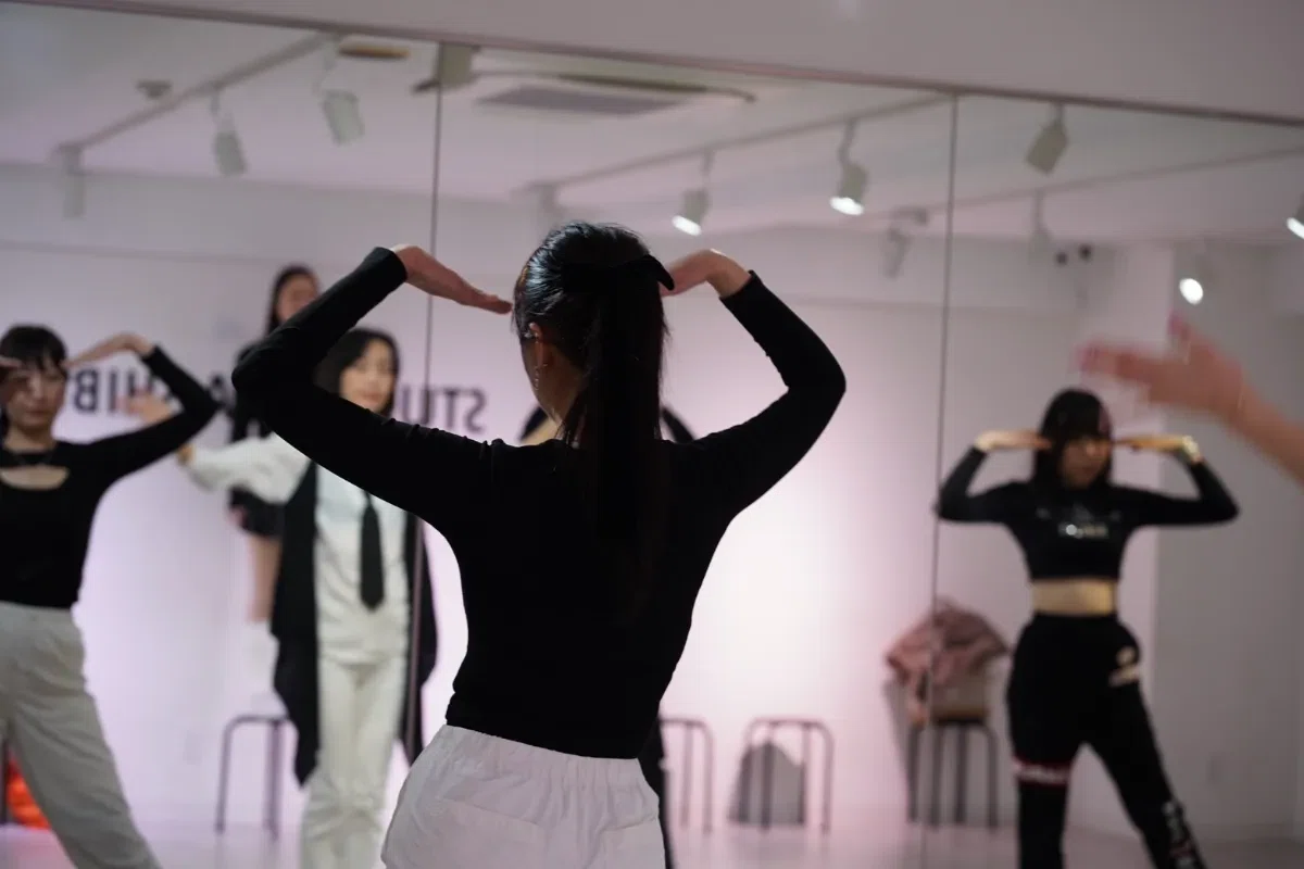 🔰【初心者向け】40代女性におすすめなダンスのジャンル5選｜Lady