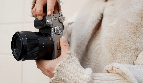 ソニー α7C II ズームレンズキット シルバー [ILCE-7CM2L S