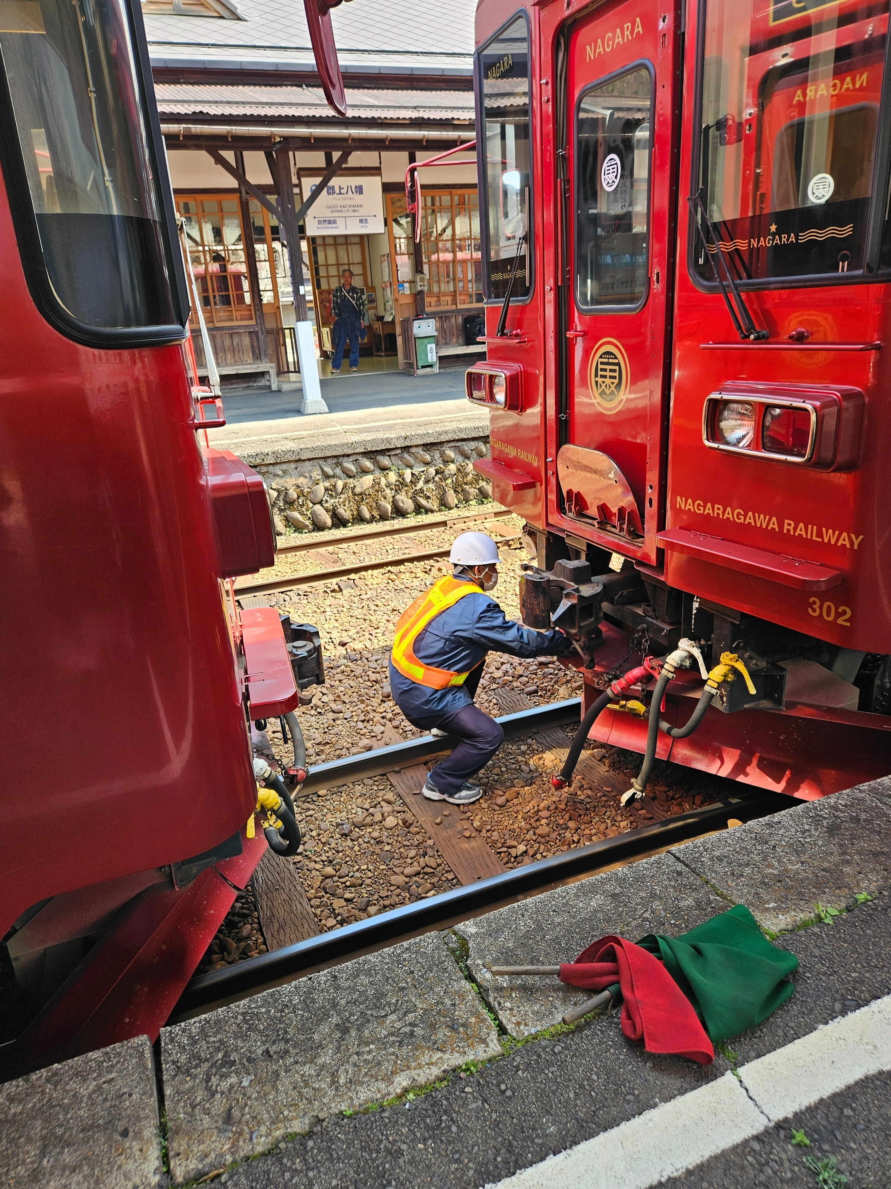 汽車に乗って、郡上八幡へ（長良川鉄道)｜旅する飲んべえ·さちこ