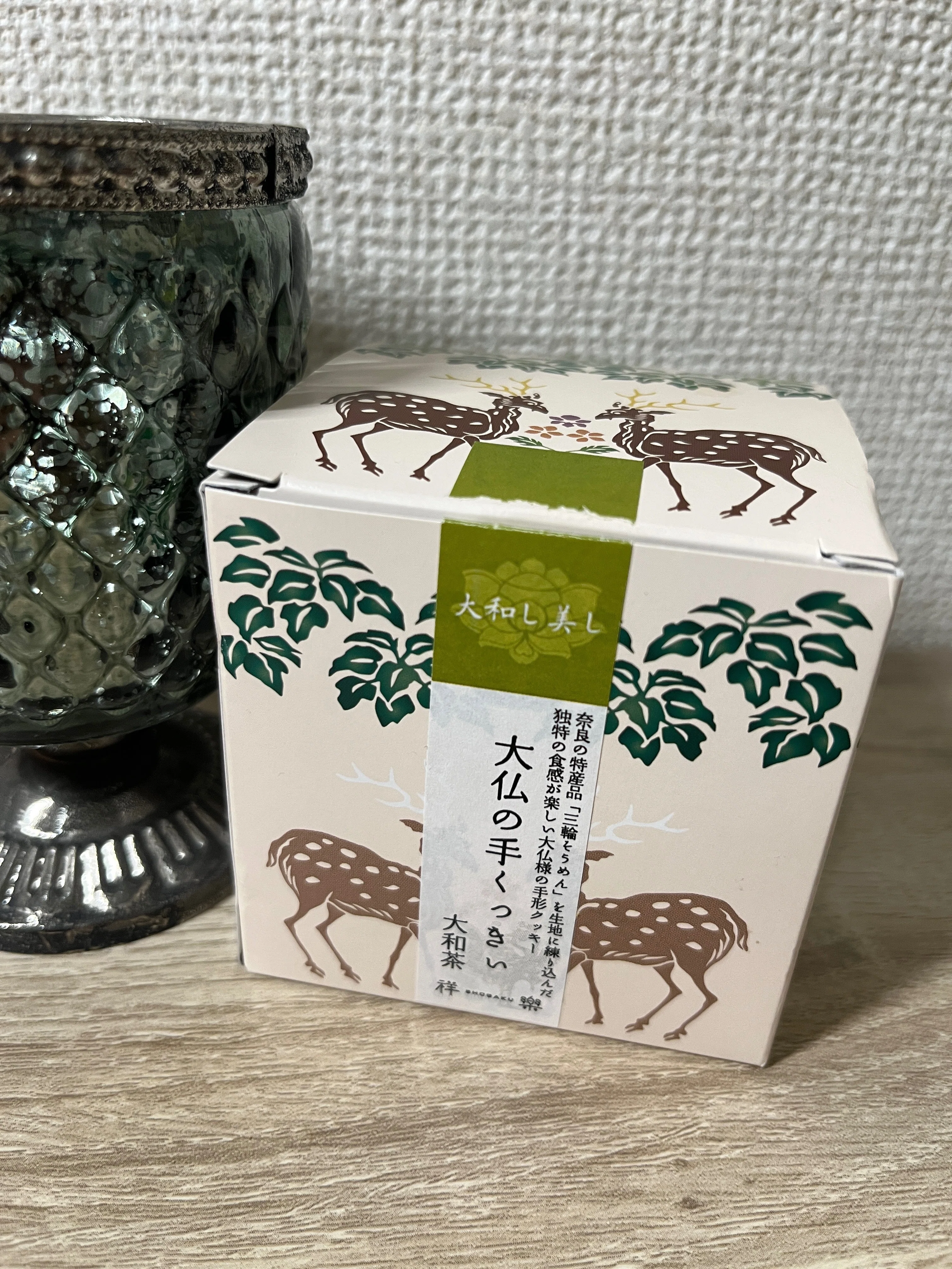 アンティーク・奈良の大仏様。【右から読みの良奈という事で戦前のお土産品？】 お土産】大仏の手くっきぃ《奈良》｜24歳