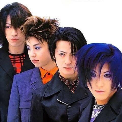 ビジュアル系超人気ロックバンドGLAY BIOGRAPHY｜GLAY公式サイト