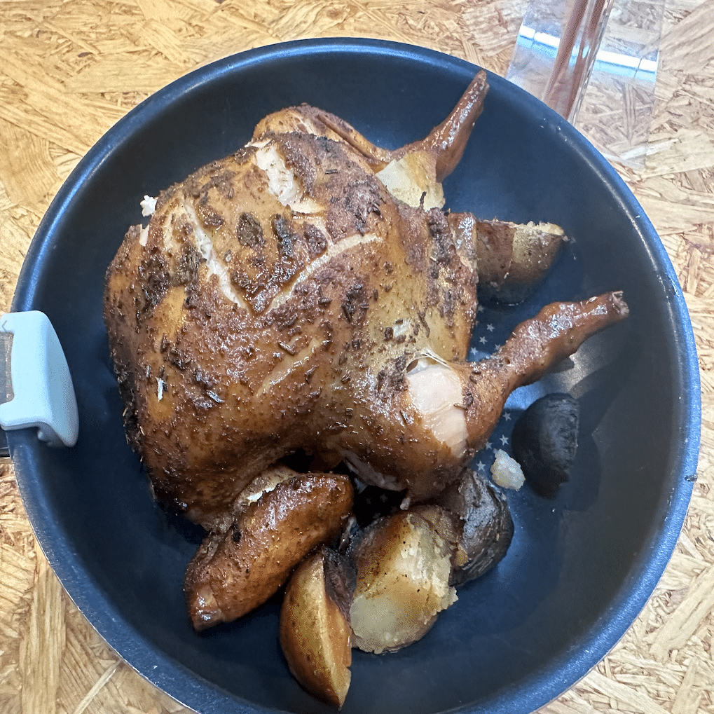 なか卯の炙り鶏あいがけ親子丼｜shi3z