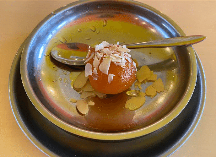 人生初のグラブジャムン！これはぜひ他の方の感想を聞いてみたい