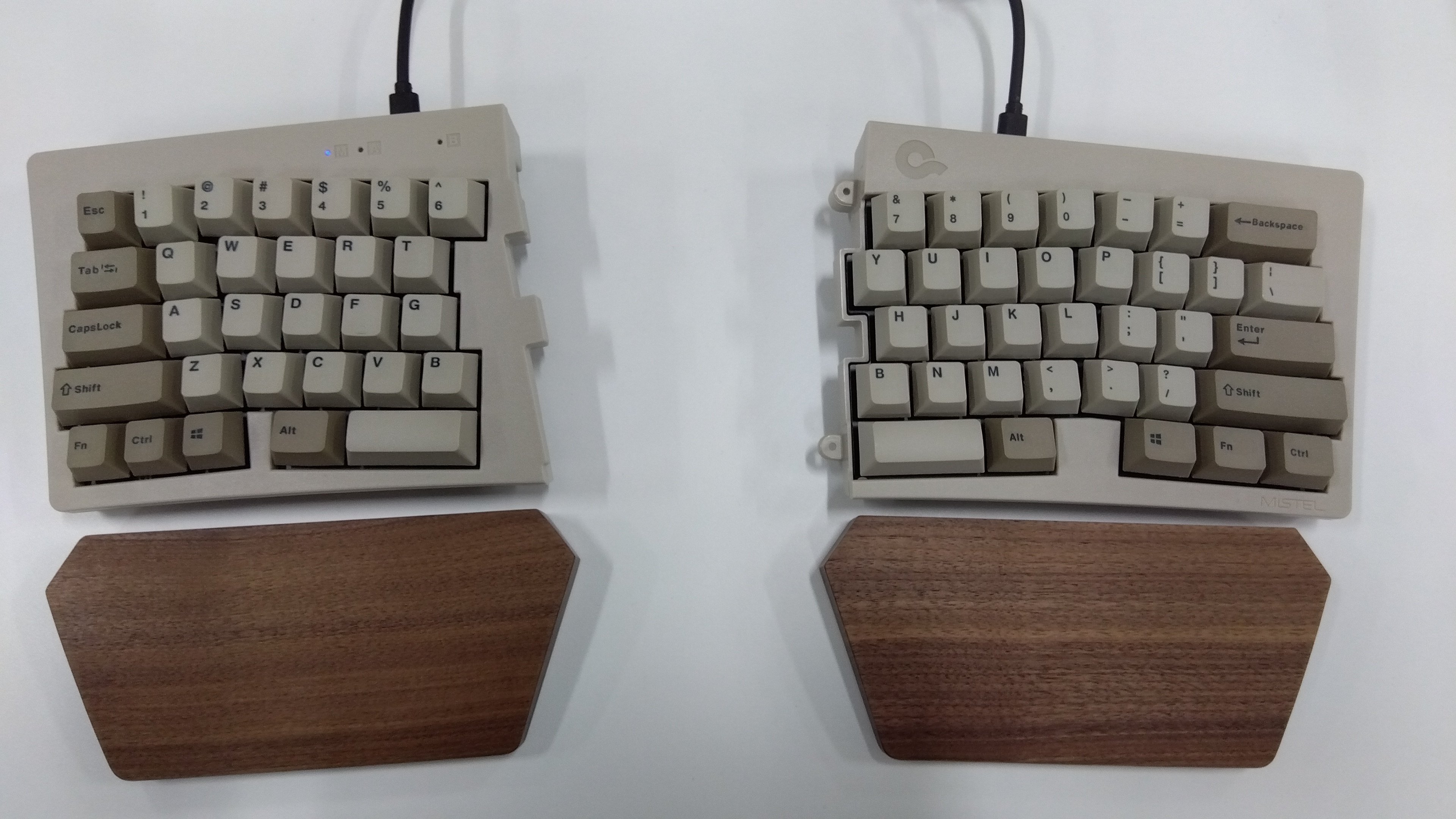 S*O様 MISTEL BAROCCO MD600 ALPHA BT RGB 本 MD600 Alpha BT RGB Black(Transparent) | Mistel Keyboard